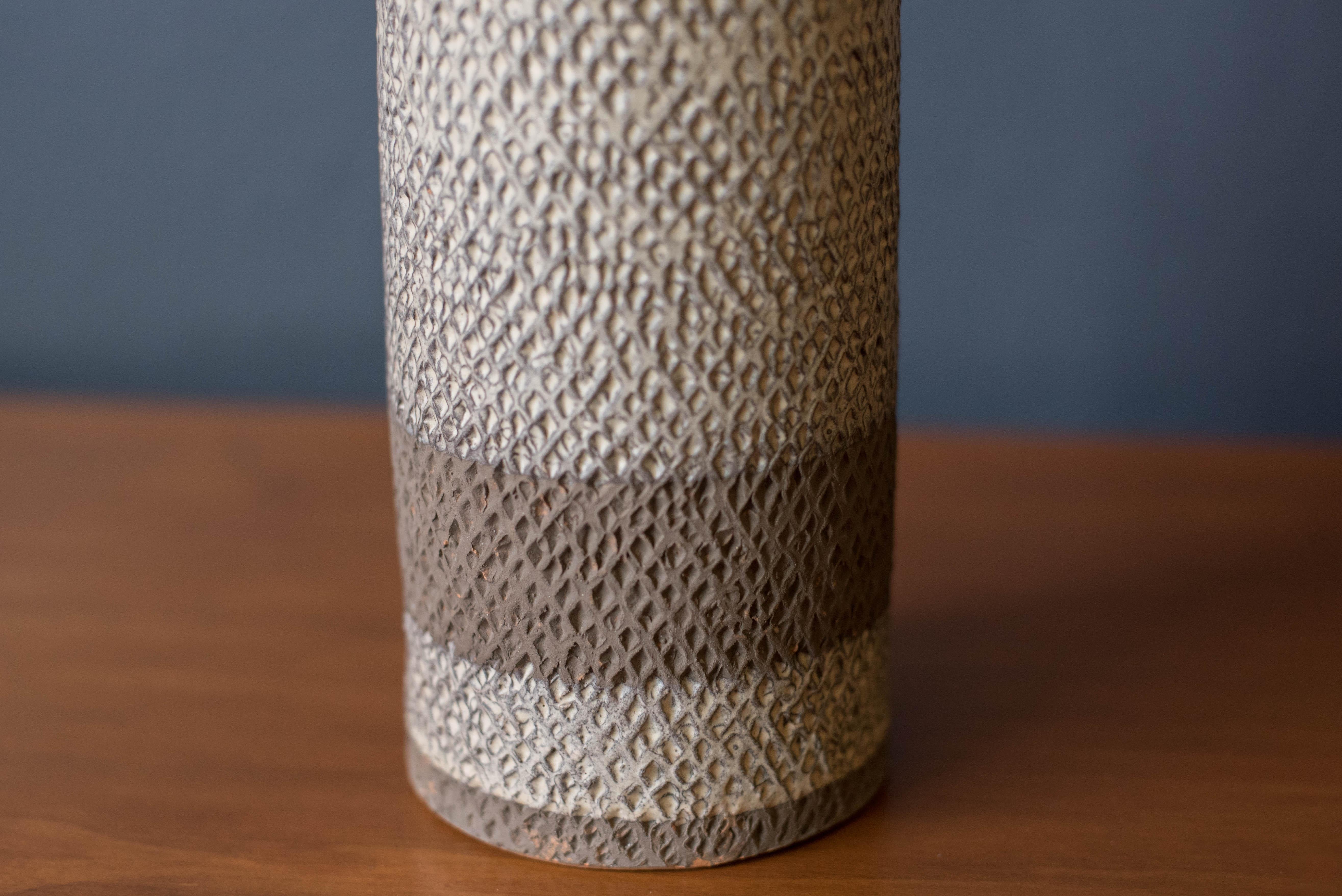 Mid Century Italian Stoneware Vase by Bitossi In Good Condition In San Jose, CA