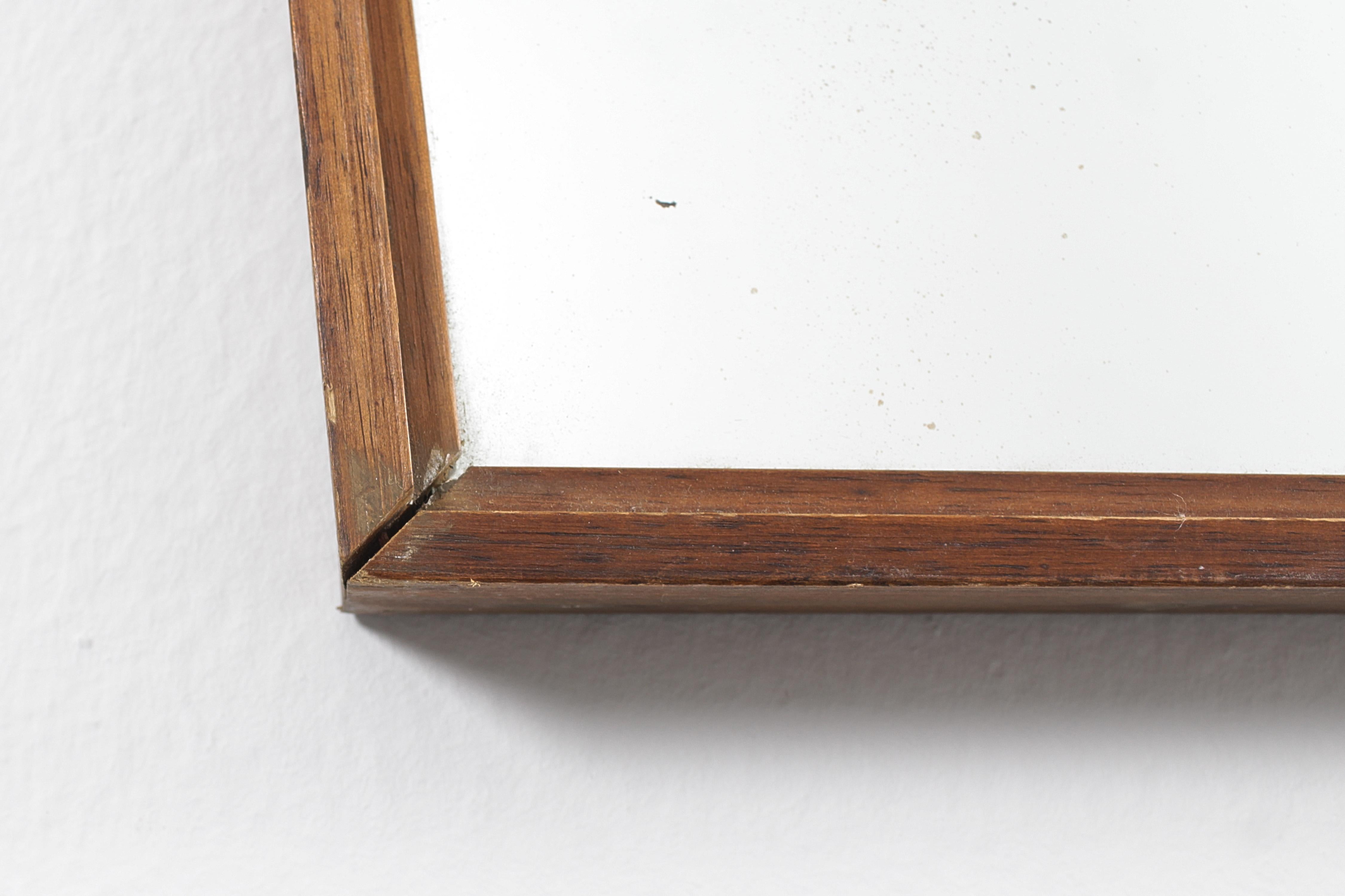 Miroir mural géométrique de style italien du milieu du siècle avec cadre en bois, années 70 en vente 6