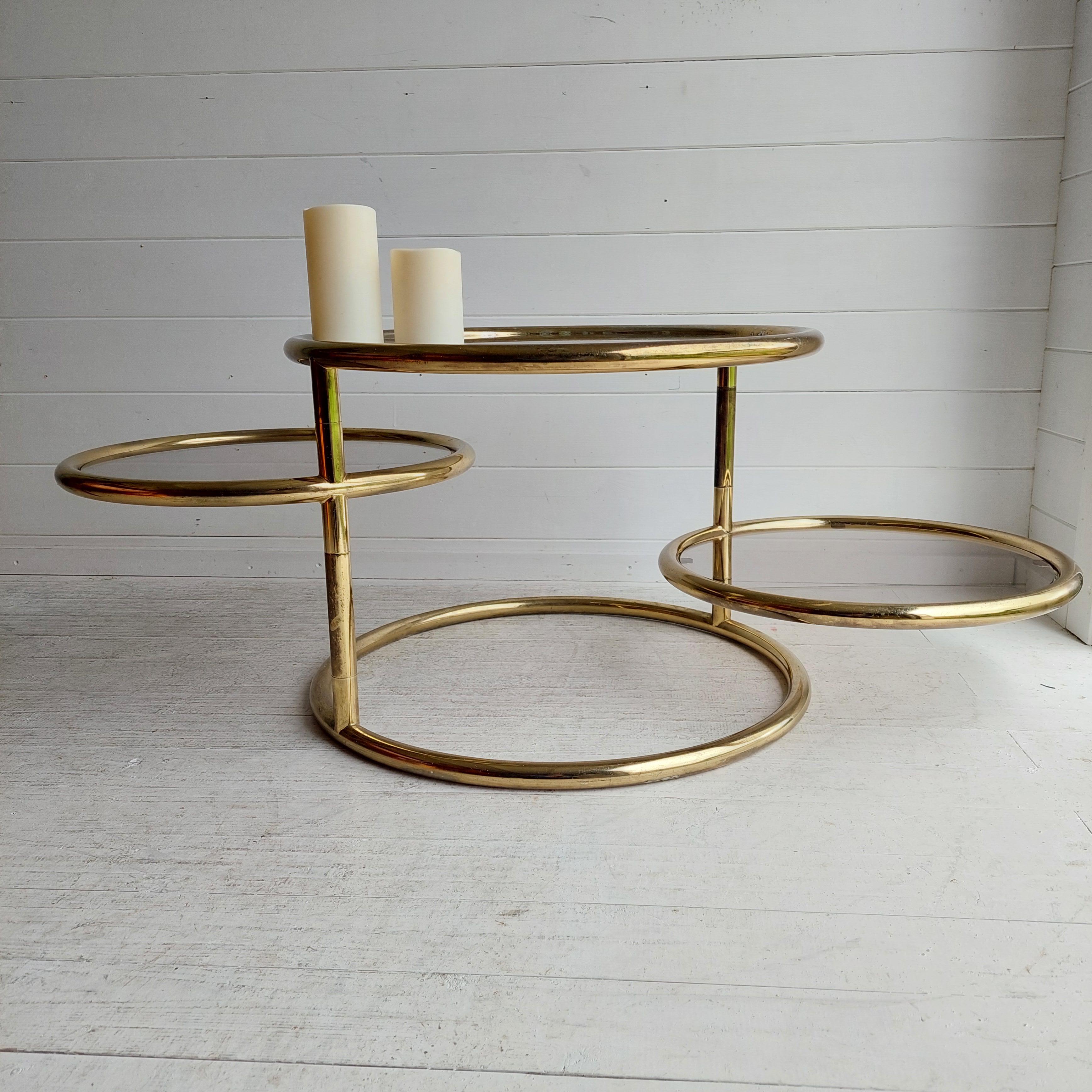 Mid Century Italian Swivel  Coffee Table Milo  Baughman Style, 70s In Good Condition For Sale In Leamington Spa, GB