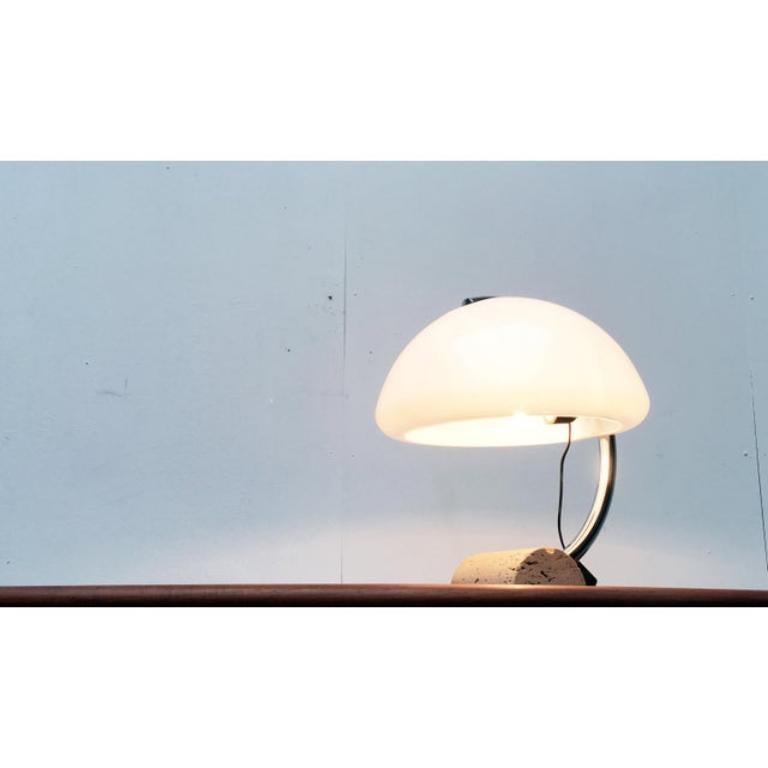 Mid-Century Modern Lampe de table italienne du milieu du siècle par Elios Martinelli, 1970 en vente