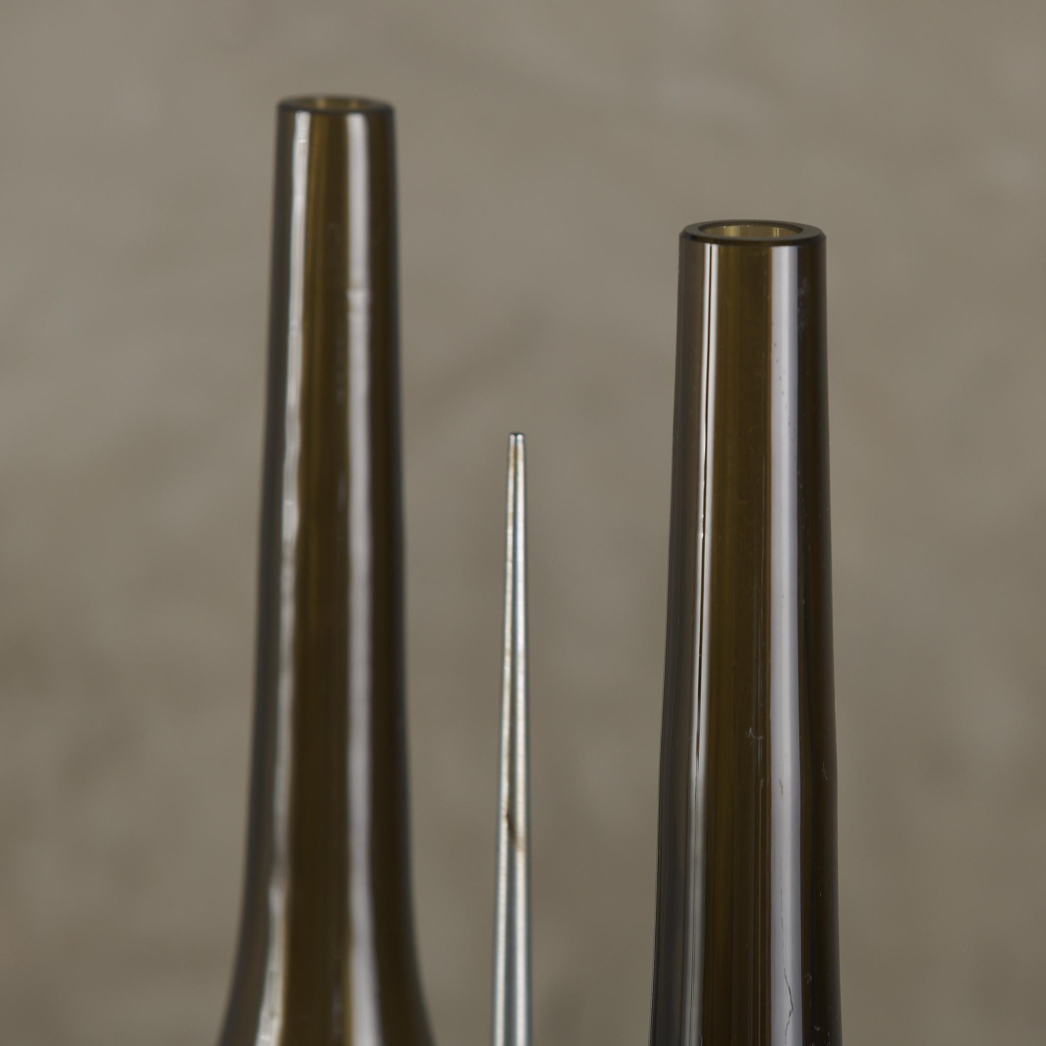 Verre brun Lampe de table italienne du milieu du siècle en vente