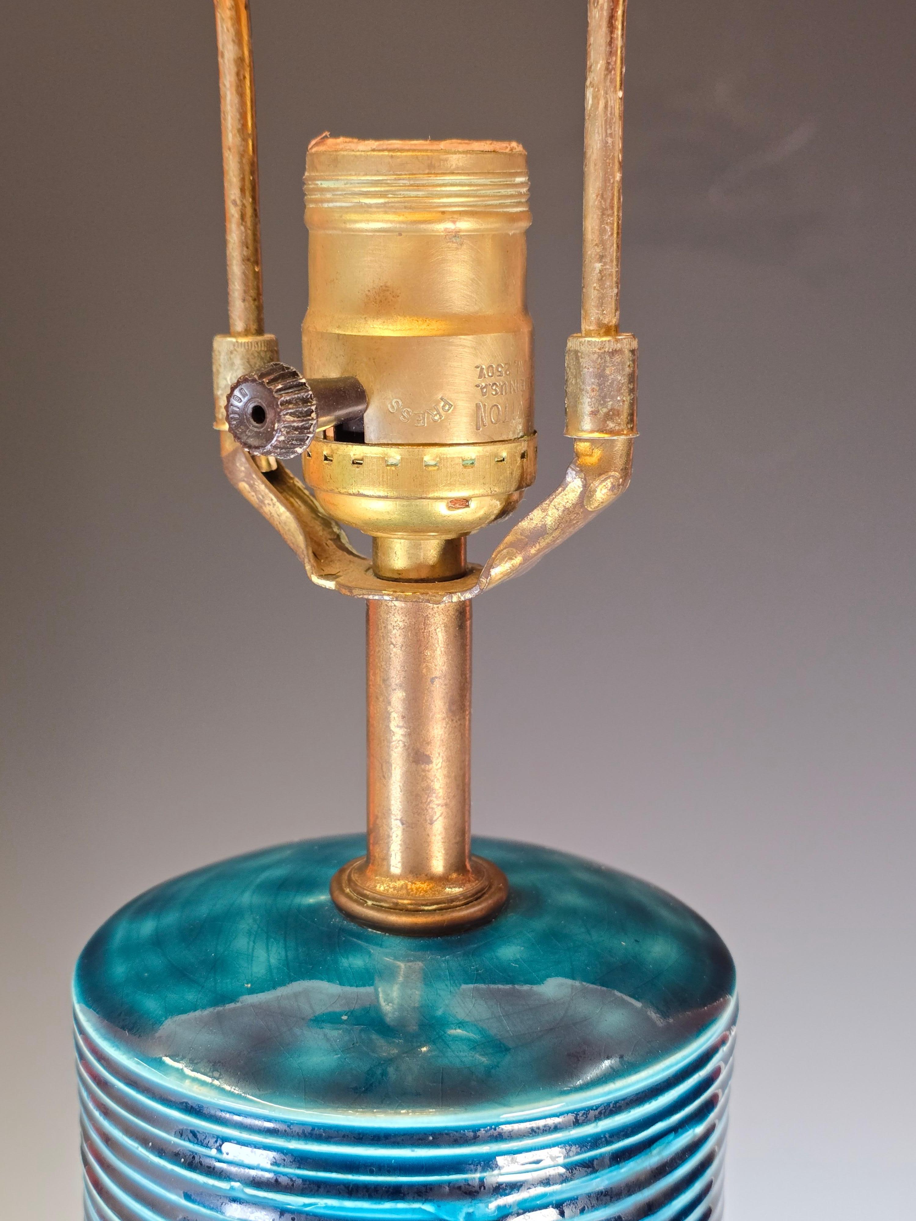 Lampe de table italienne du milieu du siècle en vente 1
