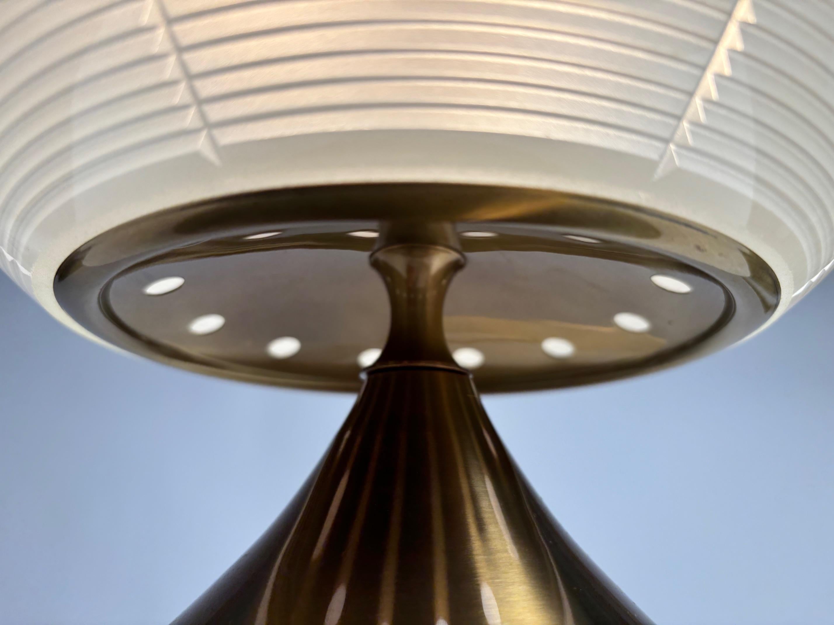 Metallo Lampada da tavolo italiana di metà secolo, Ignazio Gardella Attr. 1960s in vendita