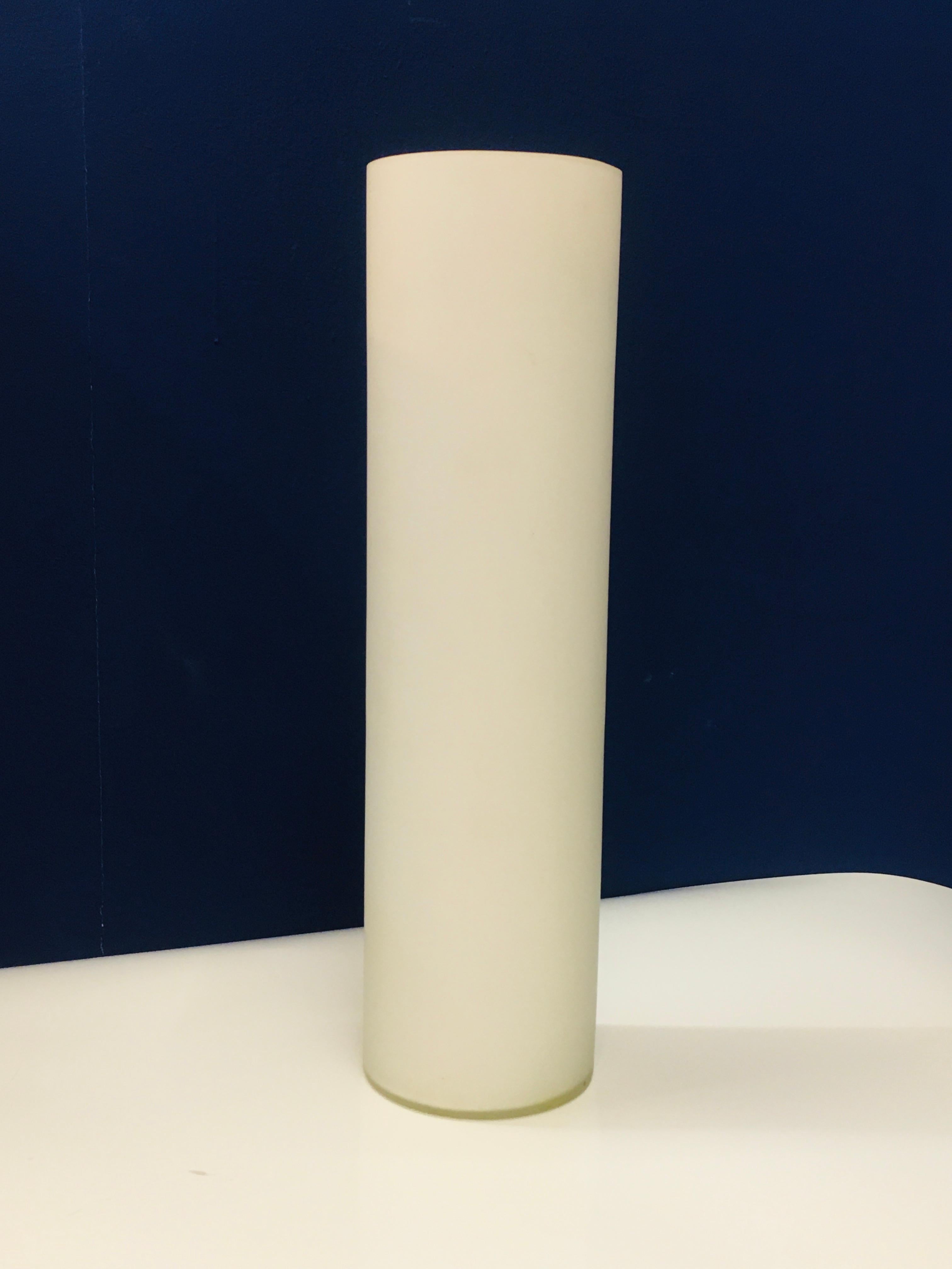 Mid-Century Italian White Milk Glass Cylinder Table Lamp, Set of two, 1960's In Good Condition For Sale In Budapest, HU