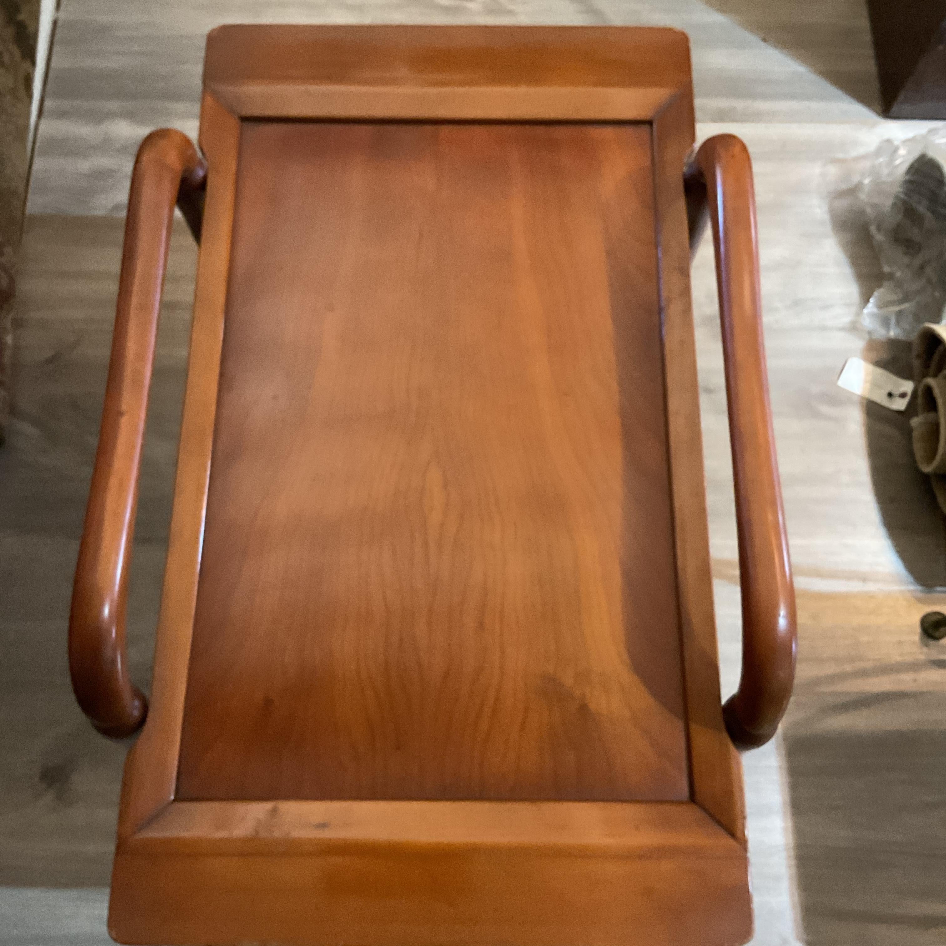 Bois Table à thé italienne du milieu du siècle dernier en vente