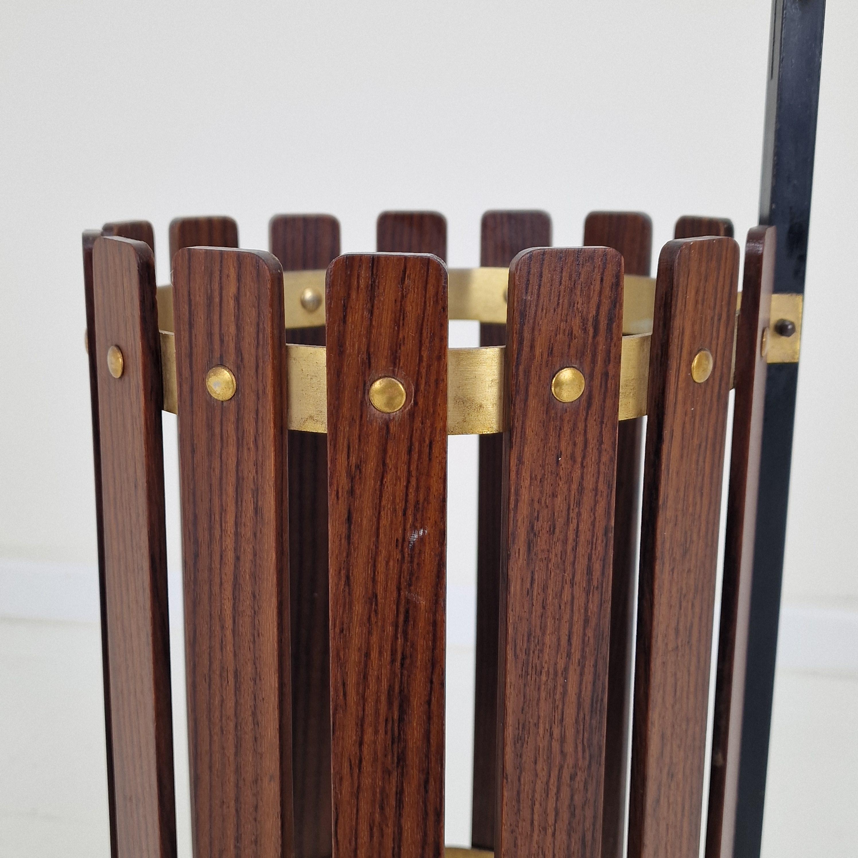 Mid Century Italian Teak Wooden Umbrella Stand, 1950s For Sale 4
