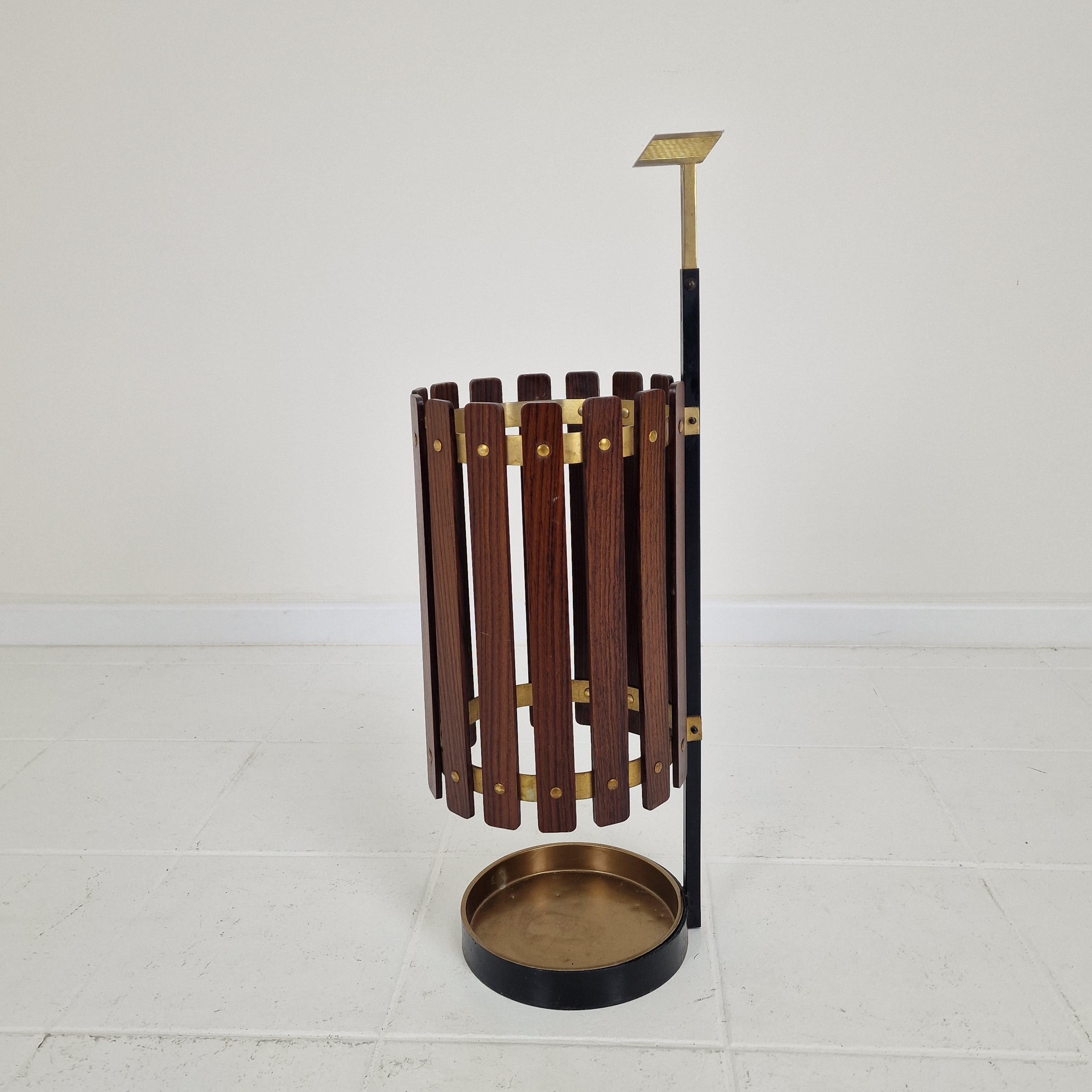 Mid Century Italian Teak Wooden Umbrella Stand, 1950s For Sale 2