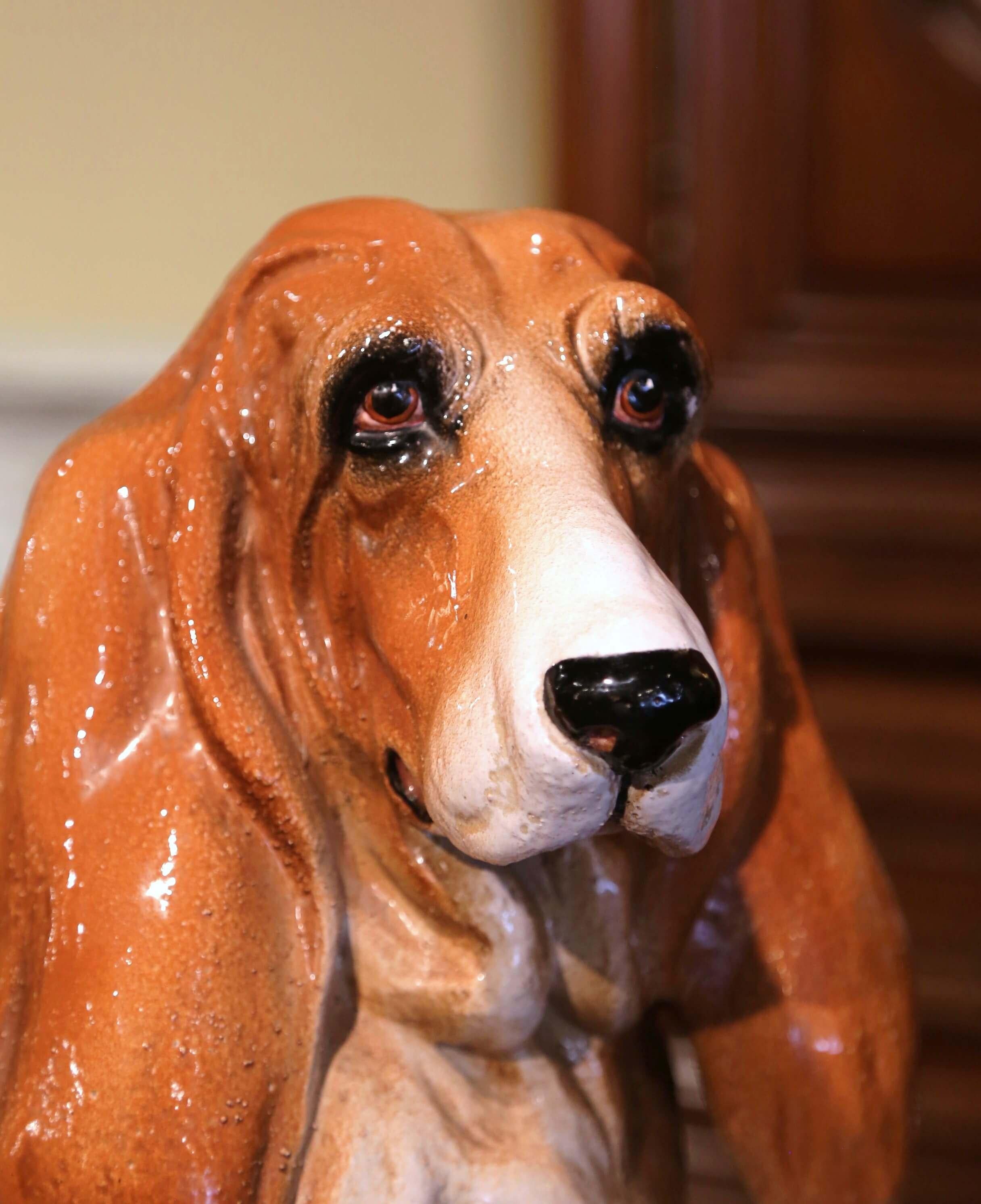 Mid-Century Italian Terracotta Barbotine Basset Hound Dog Sculpture In Excellent Condition For Sale In Dallas, TX
