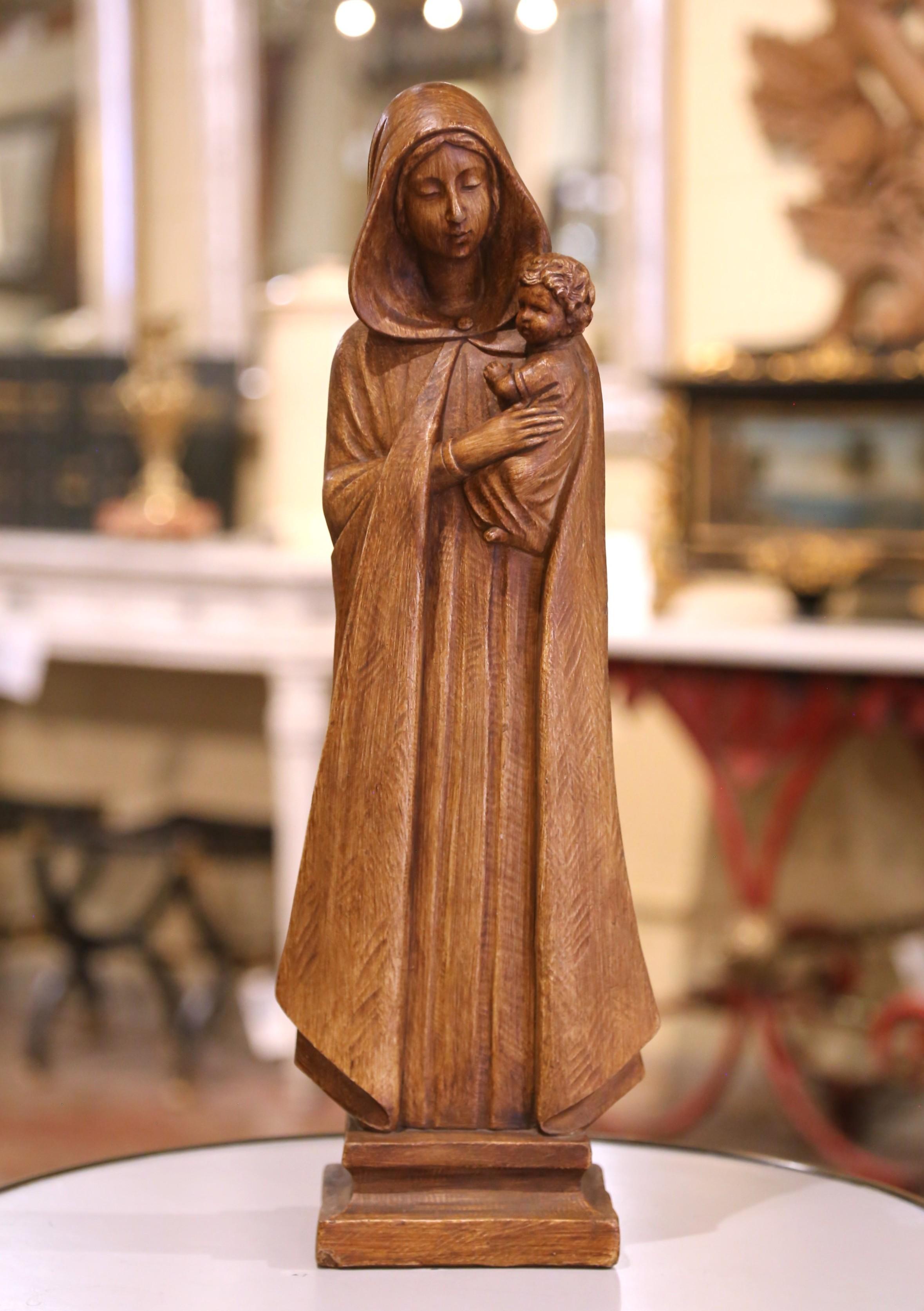 Scultura in terracotta Madonna & Child di S. Melani per Arnova, metà del secolo scorso In condizioni ottime in vendita a Dallas, TX