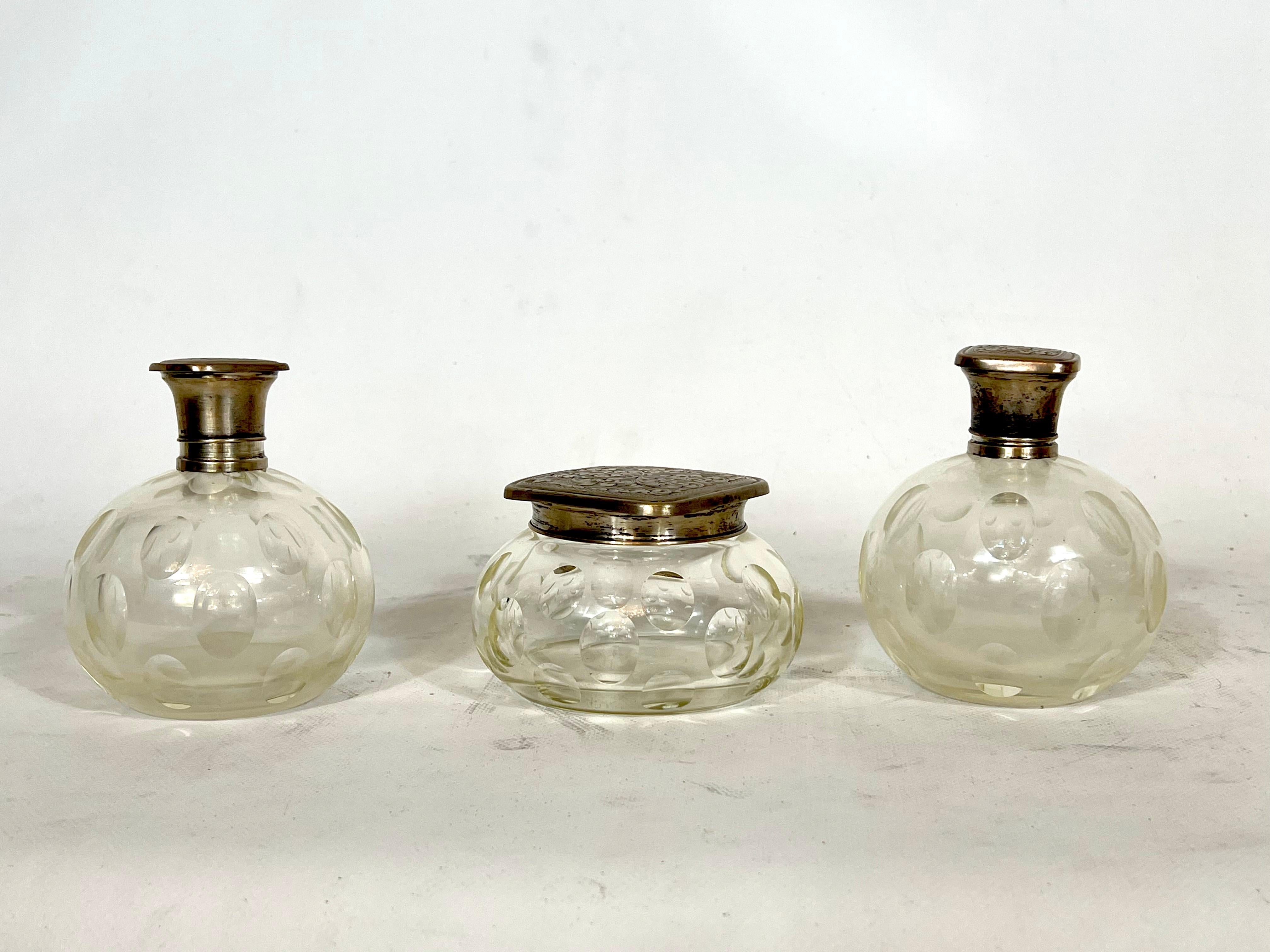 Mid-Century Italian Toilet Set in Silver Plated and Blown Murano Glass from 40s For Sale 4