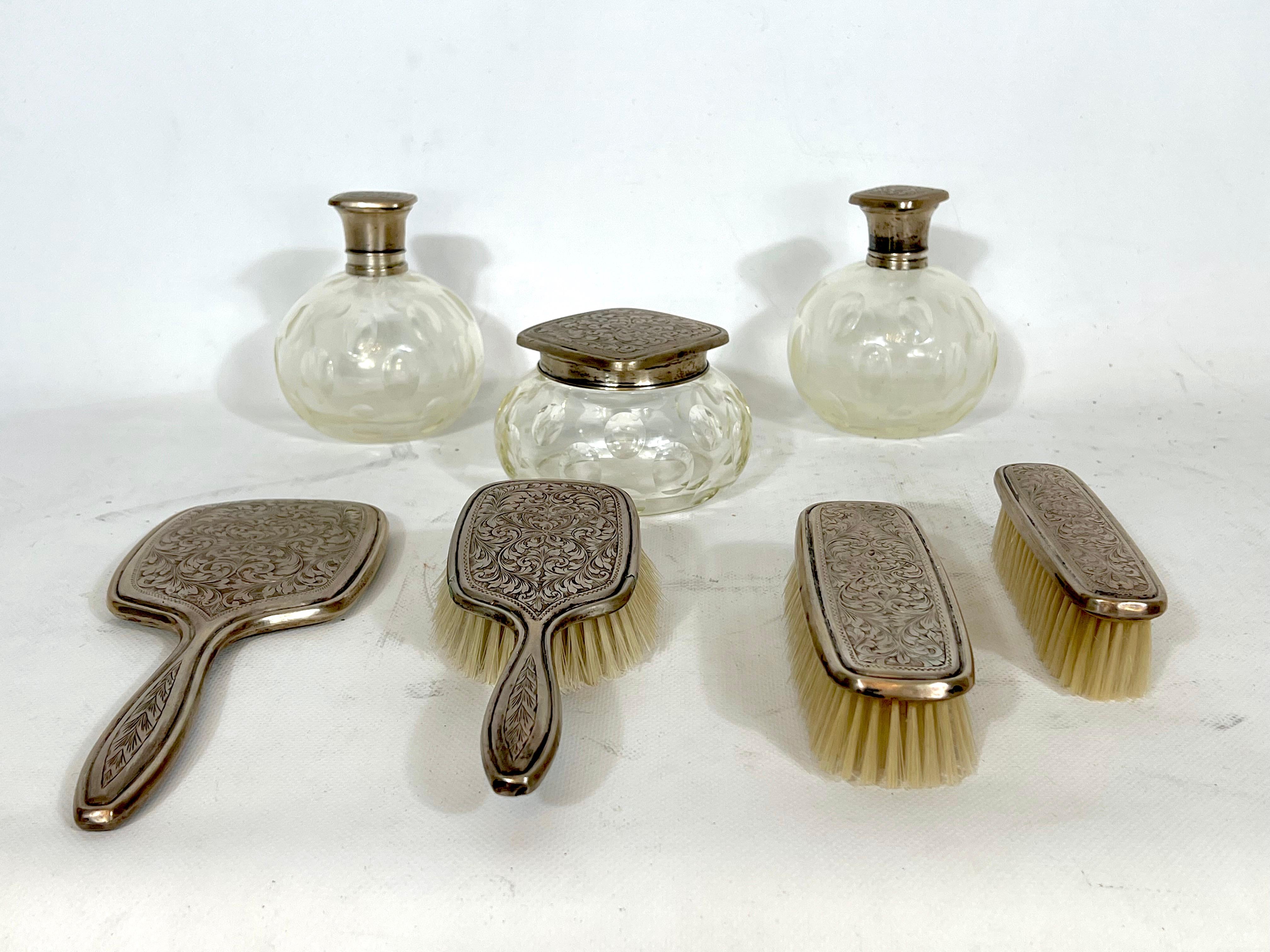 Mid-Century Modern Mid-Century Italian Toilet Set in Silver Plated and Blown Murano Glass from 40s For Sale
