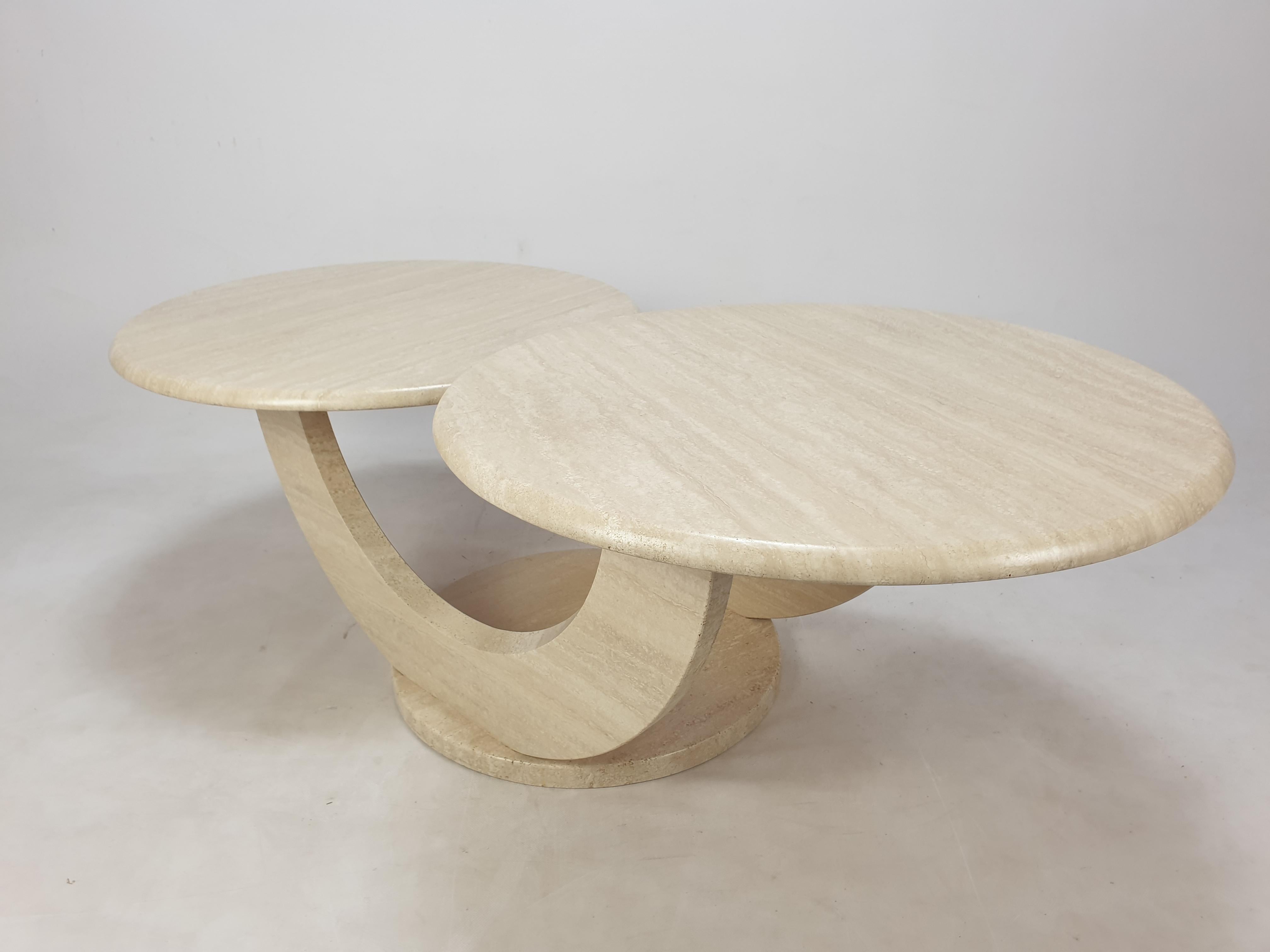 Table basse italienne du milieu du siècle en travertin, années 1980 en vente 9