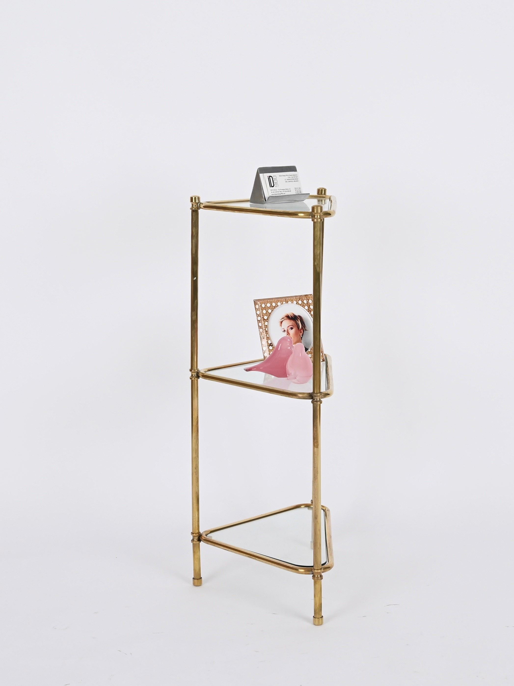 Mid-Century Italian Triangular Brass and Glass Corner Shelf Bookcase, 1970s For Sale 1