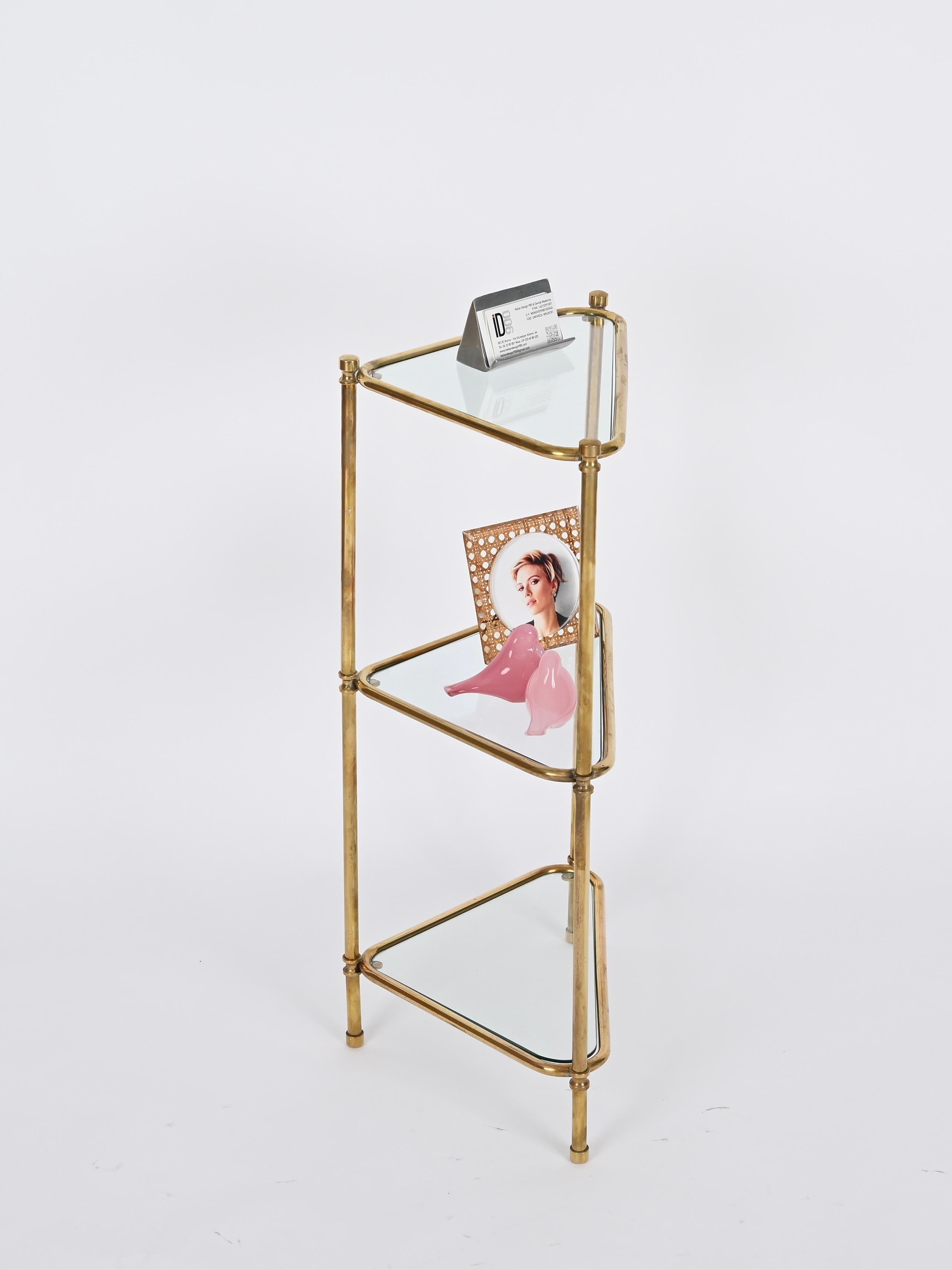 Mid-Century Italian Triangular Brass and Glass Corner Shelf Bookcase, 1970s For Sale 2
