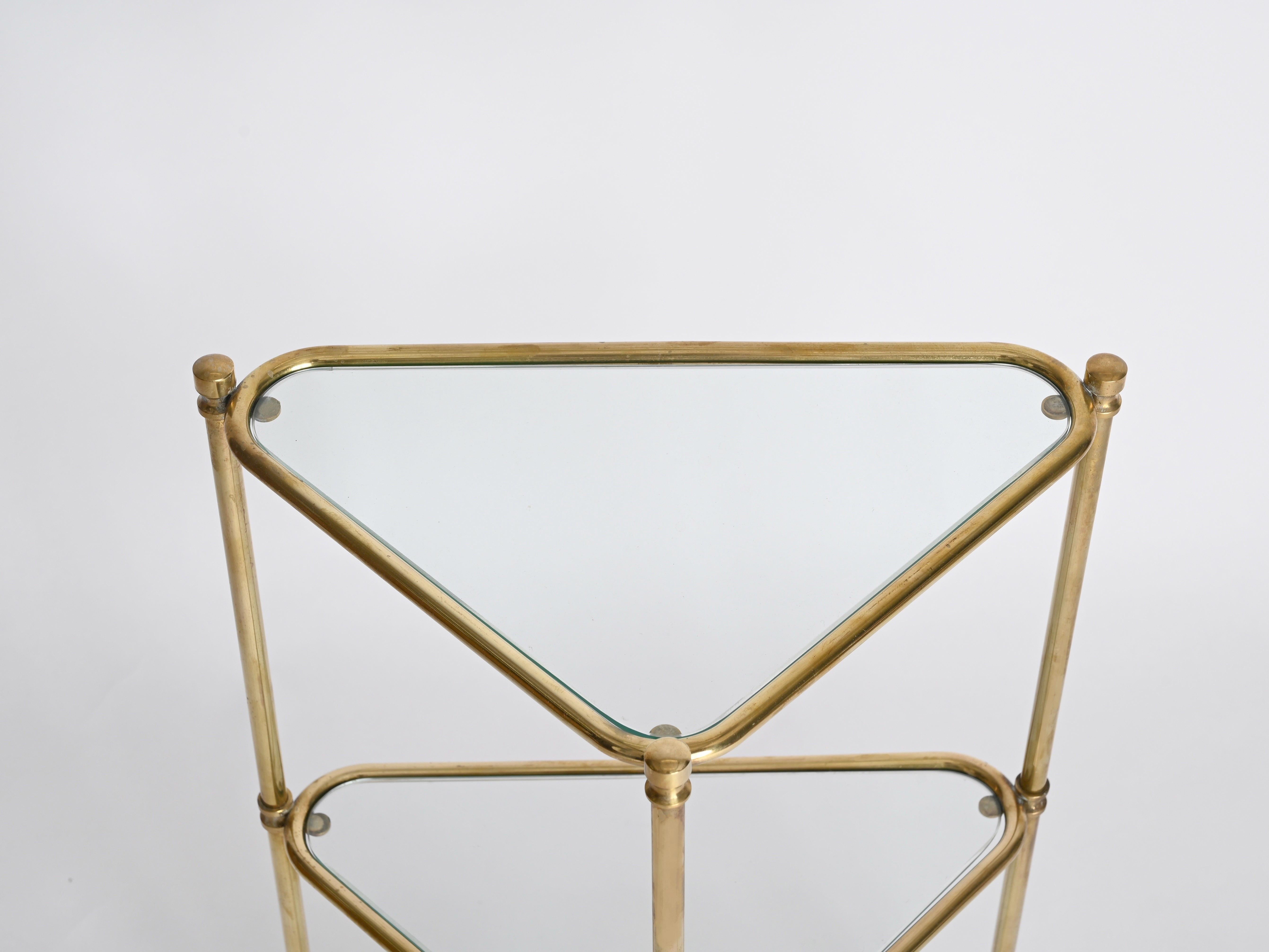 Mid-Century Italian Triangular Brass and Glass Corner Shelf Bookcase, 1970s For Sale 3