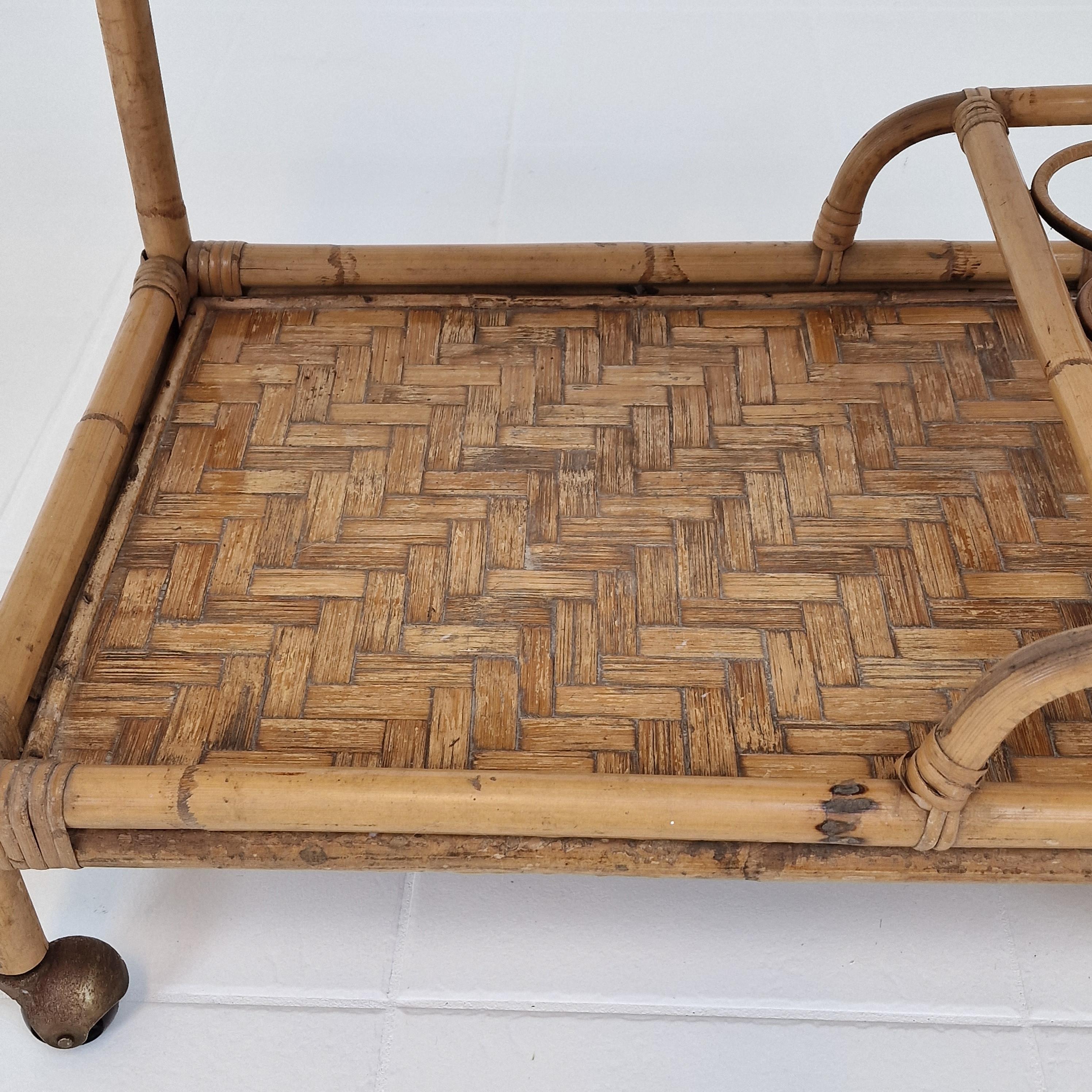 Carrello italiano di metà secolo in bambù e rattan, anni '70 in vendita 3