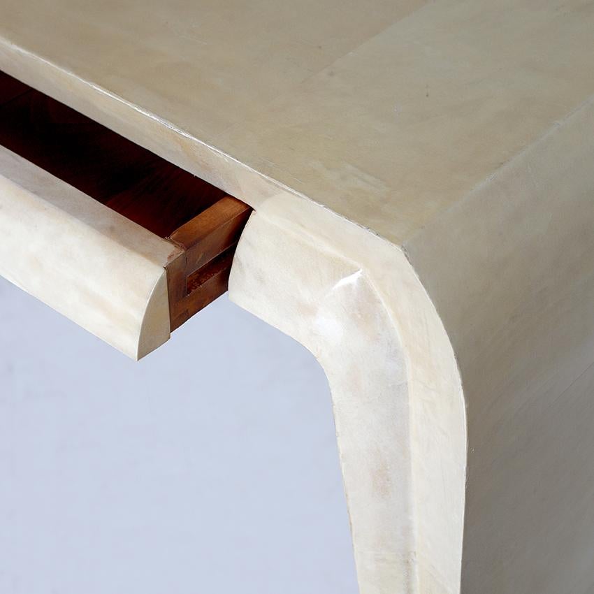 Mid-Century Italian Vellum Console In Good Condition In London, GB