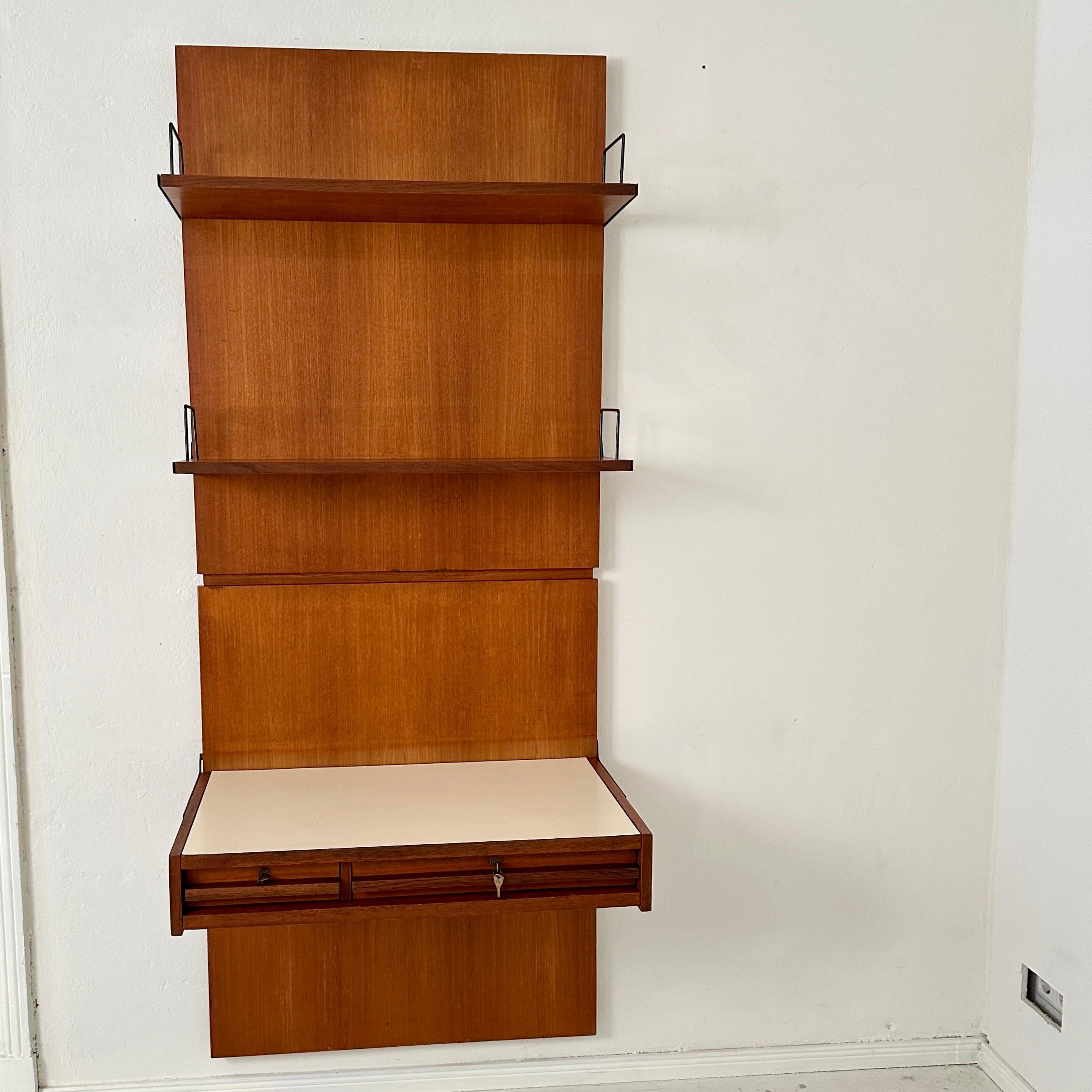 Mid Century Italian Wall Desk in Brown Teak with Panels and Shelfs, around 1960 4
