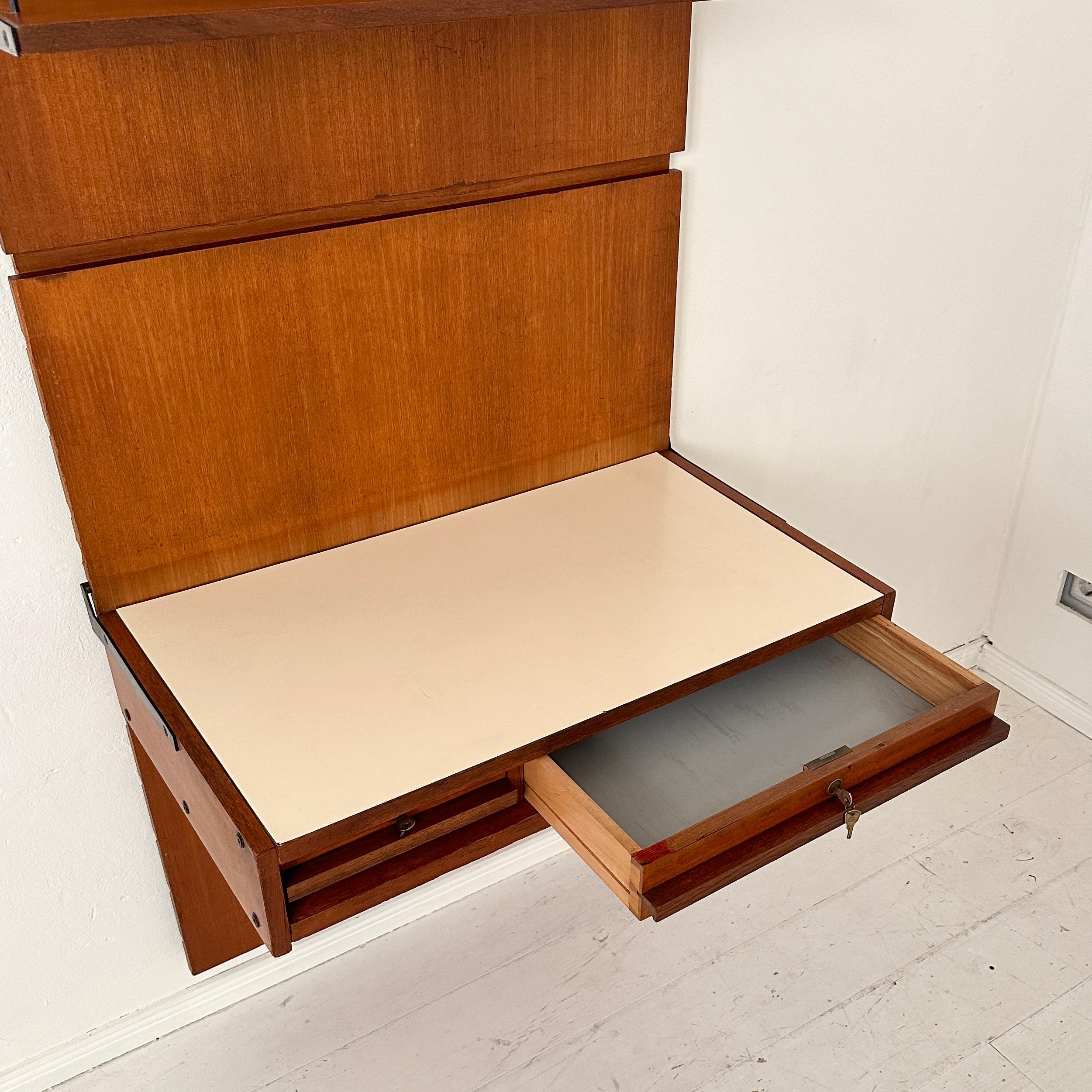 Mid Century Italian Wall Desk in Brown Teak with Panels and Shelfs, around 1960 6