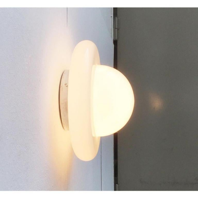 Lampada da parete italiana di metà secolo, anni '60 in vendita 4