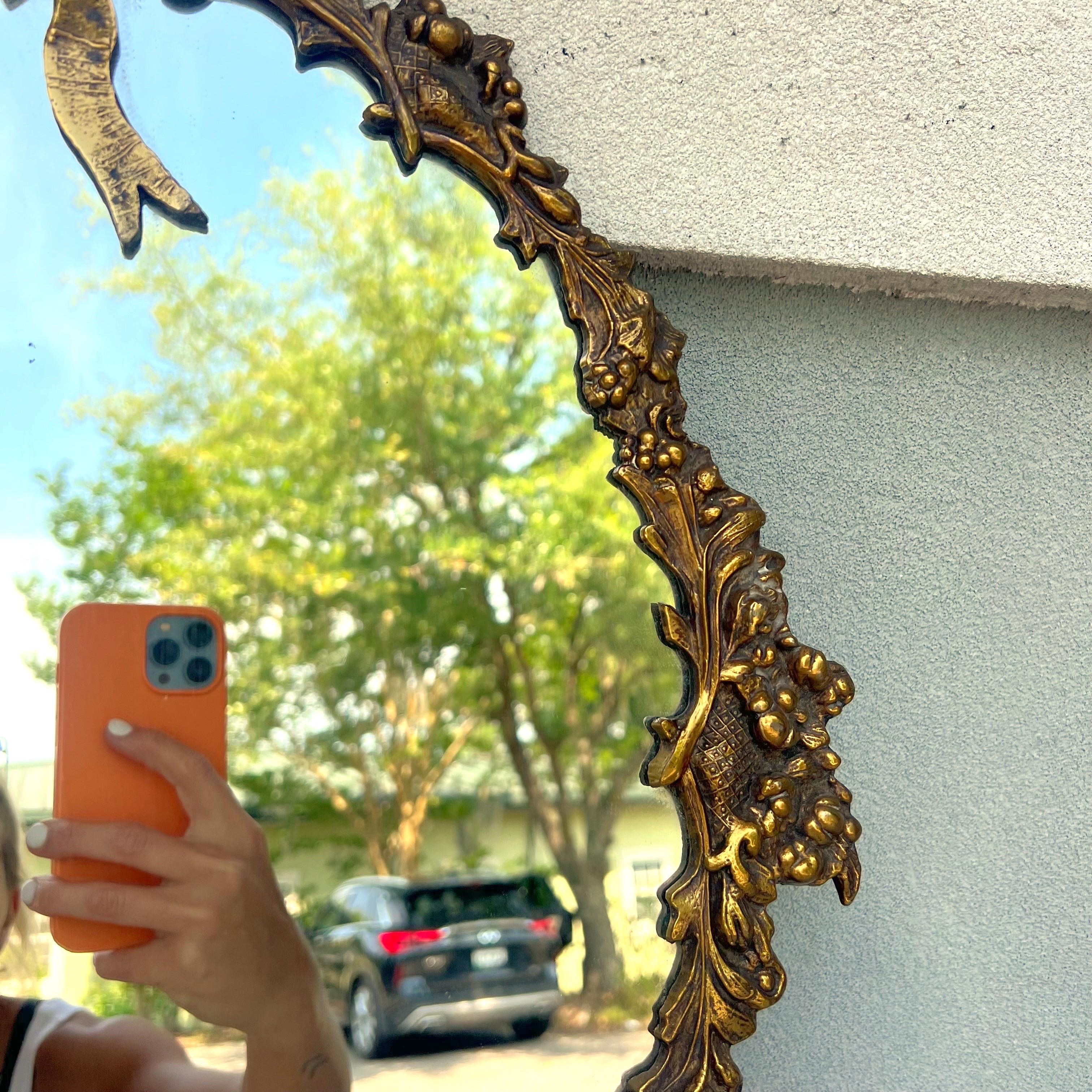 Mid-Century Italian Wall Mirror With Brass Frame and Acanthus Crest, 1950s 2