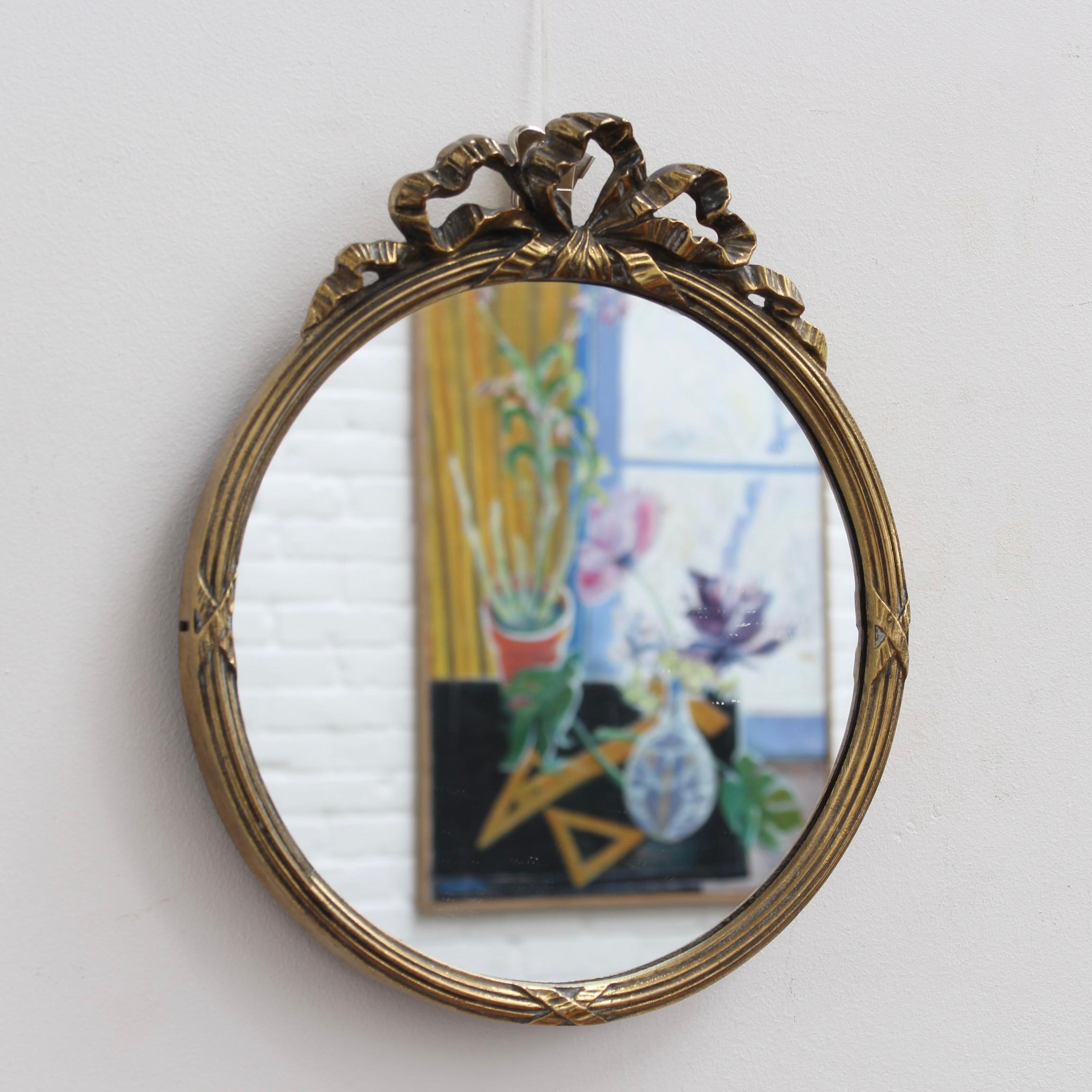 Mid-Century Italian Wall Mirror with Brass Frame and Ribbon Crest 'circa 1950s'  In Good Condition For Sale In London, GB