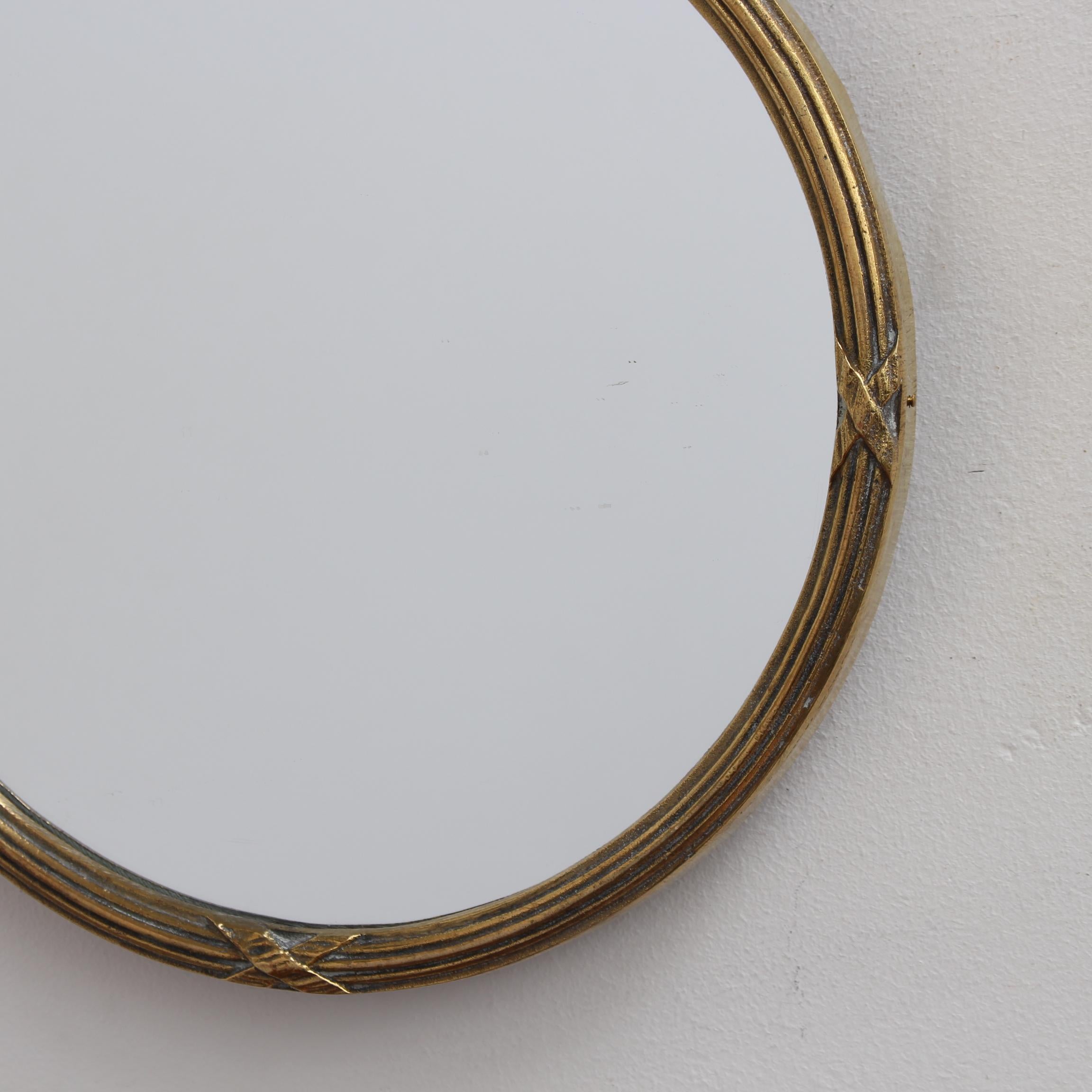 Mid-Century Italian Wall Mirror with Brass Frame and Ribbon Crest 'circa 1950s'  For Sale 4