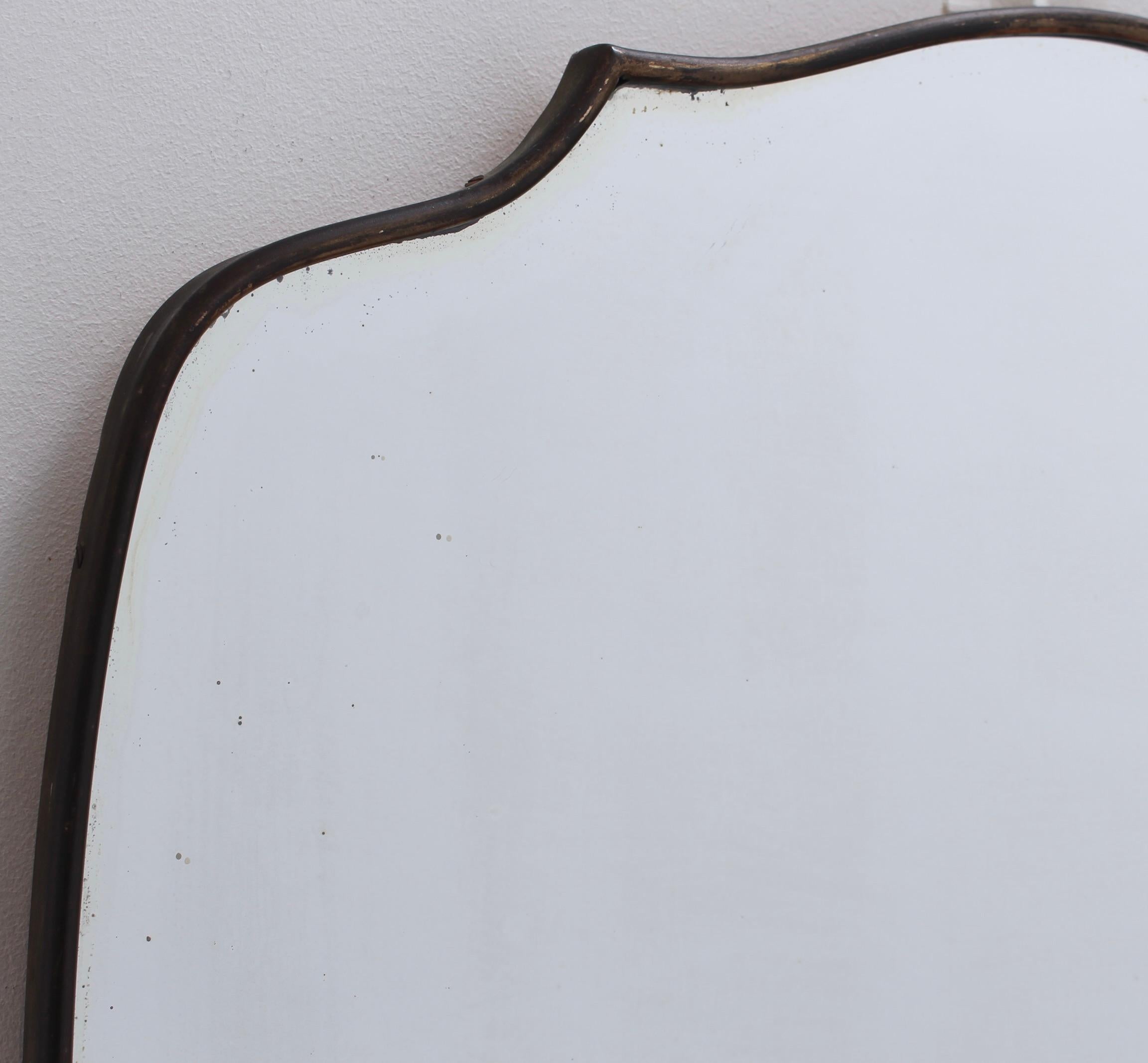 Mid-Century Italian Wall Mirror with Brass Frame (circa 1950s) For Sale 5