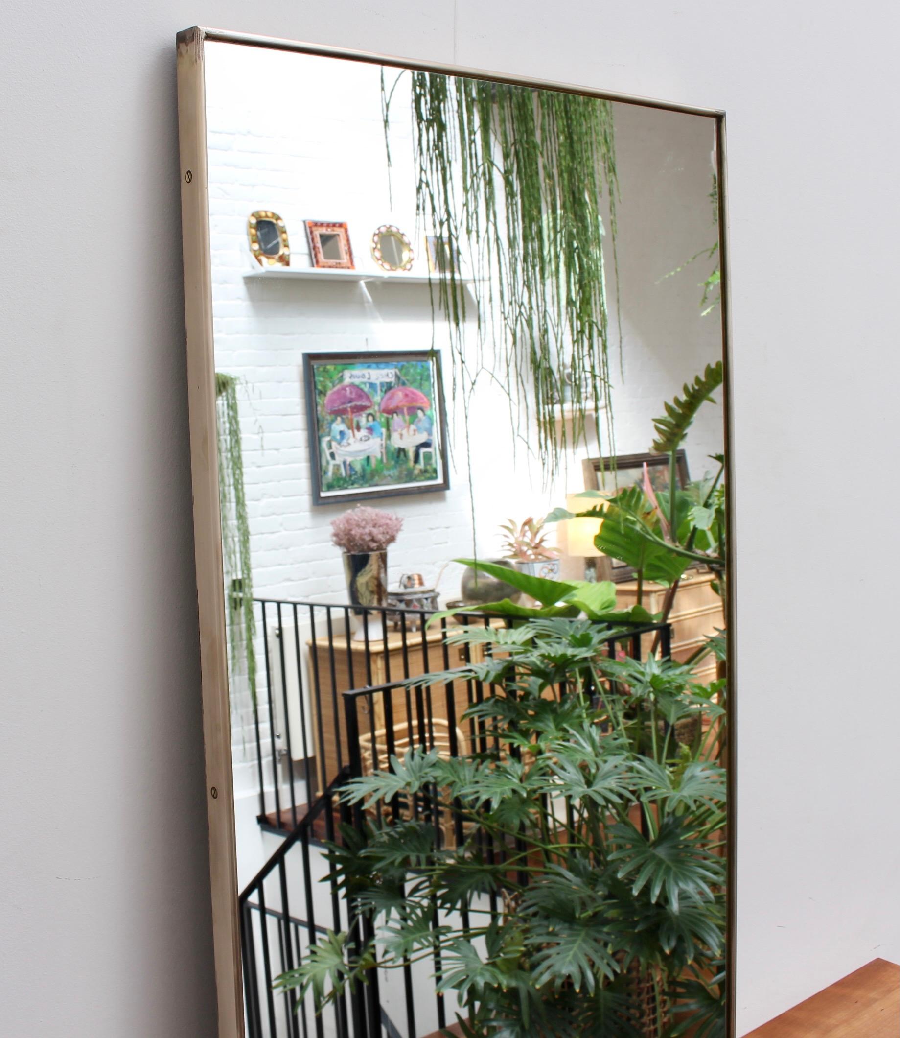 Mid-Century Italian Wall Mirror with Brass Frame 'circa 1950s' In Good Condition In London, GB