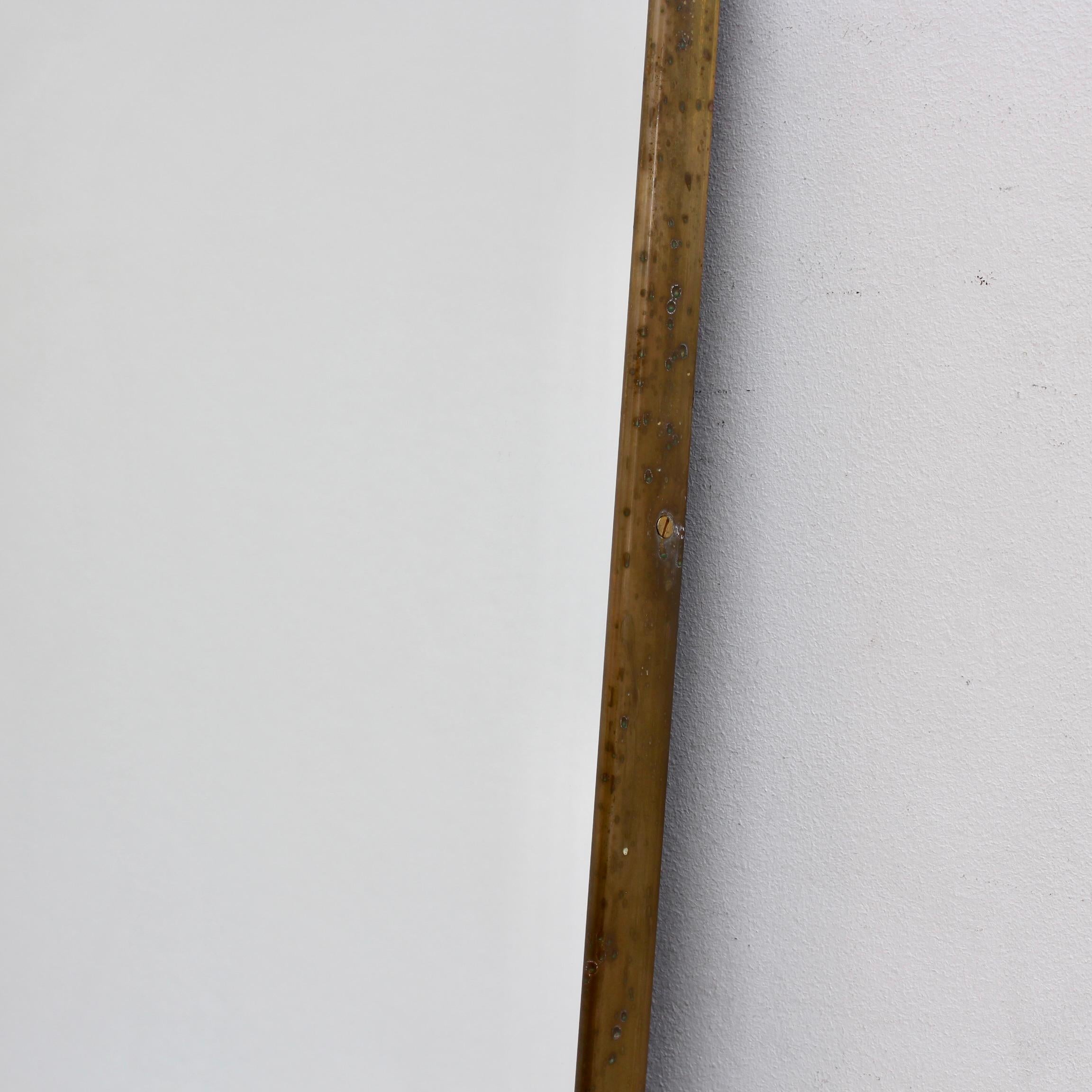 Mid-Century Italian Wall Mirror with Brass Frame (circa 1950s) - Large For Sale 9