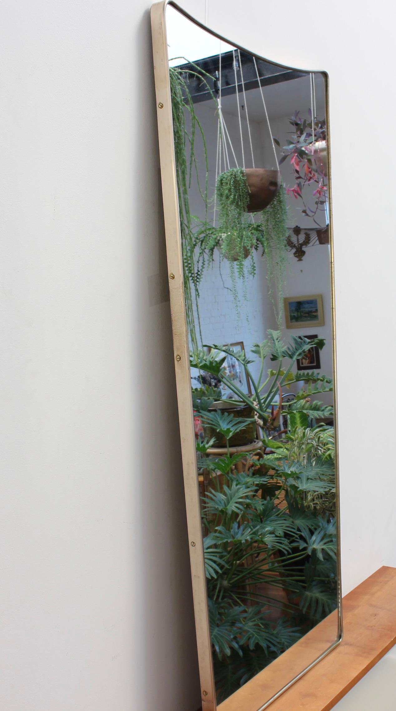 Mid-Century Italian Wall Mirror with Brass Frame (circa 1950s) - Large In Good Condition For Sale In London, GB