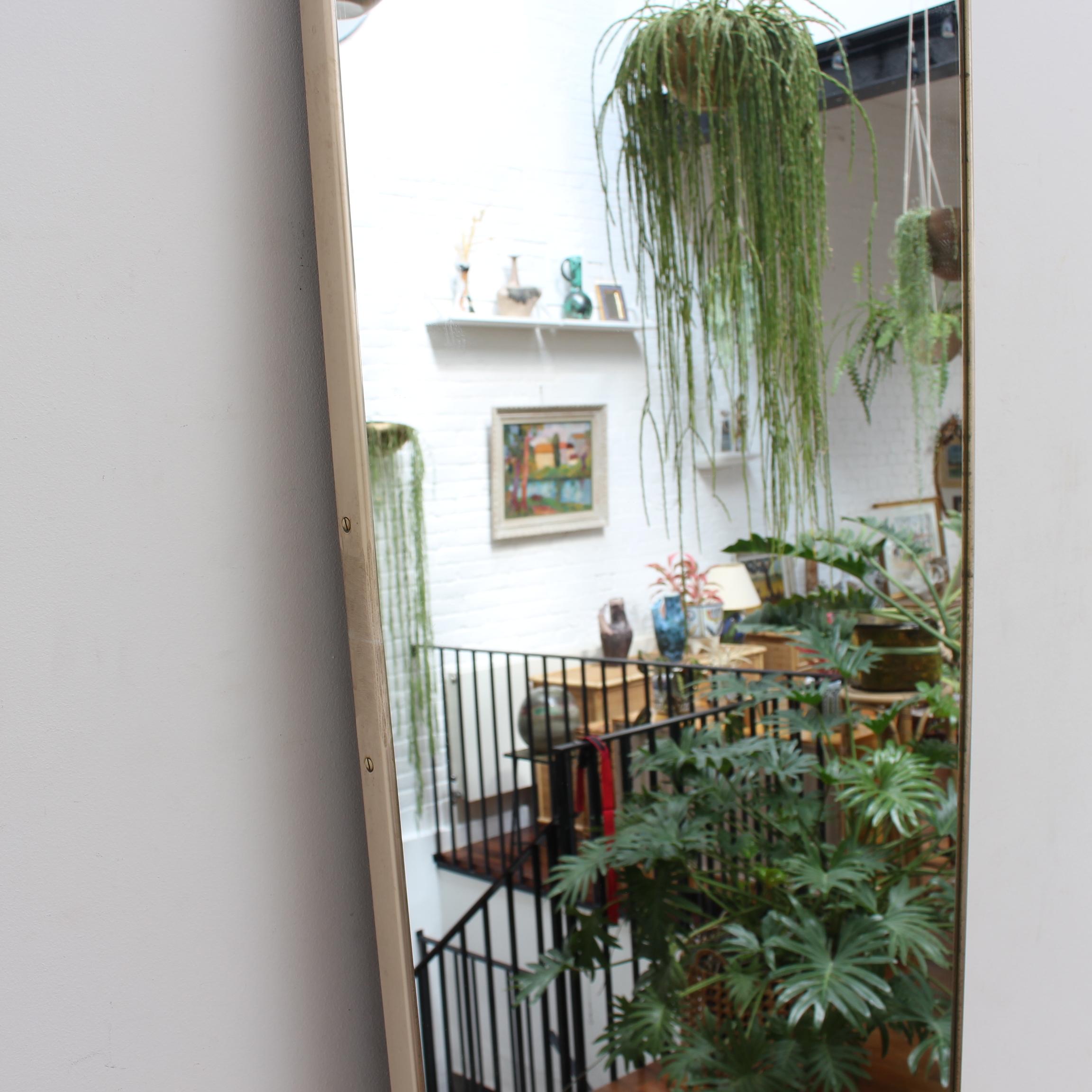 Mid-Century Italian Wall Mirror with Brass Frame 'circa 1950s' - Large For Sale 1