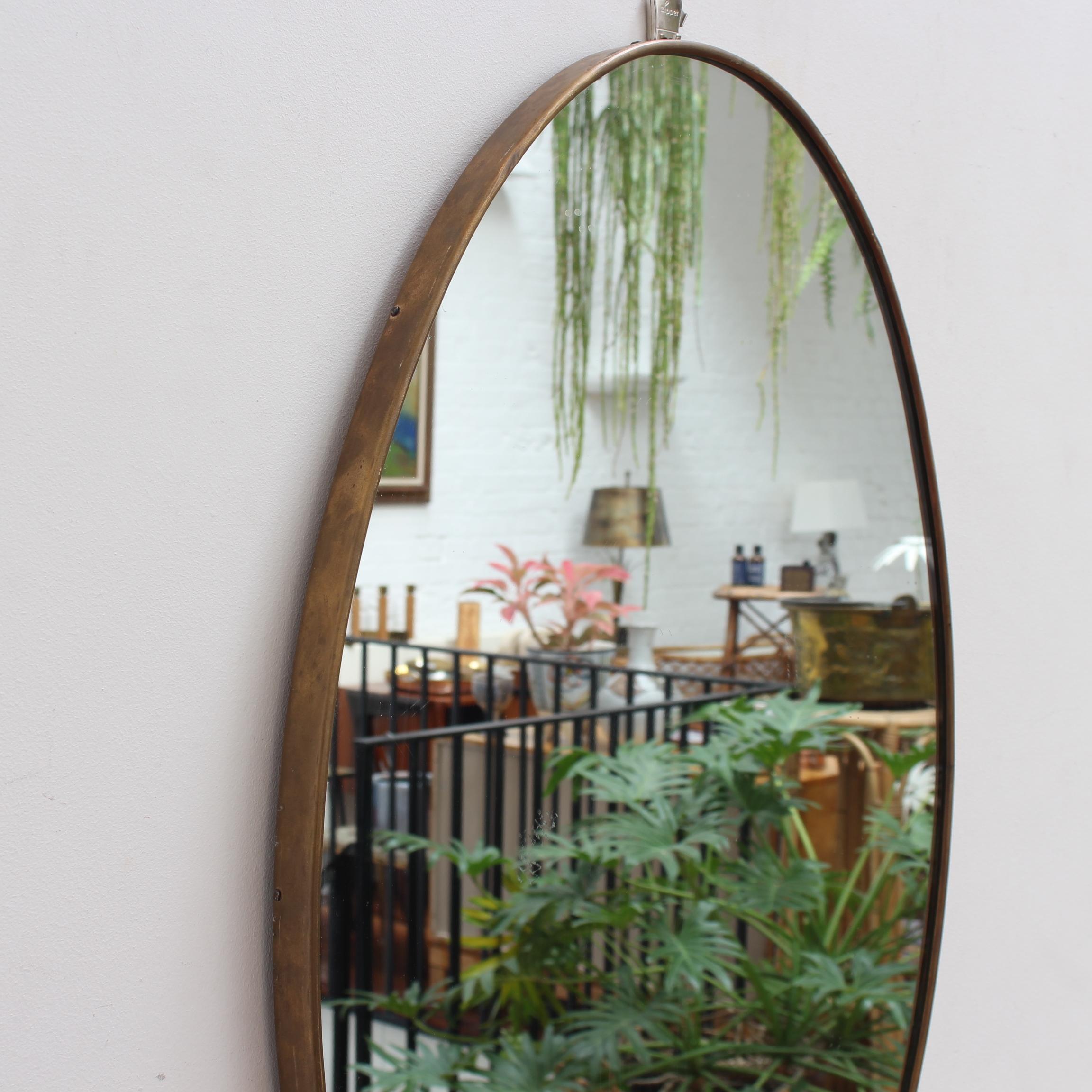 Mid-Century Italian Wall Mirror with Brass Frame (circa 1960s) In Good Condition In London, GB