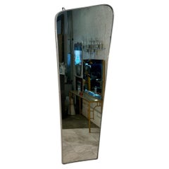 Miroir mural italien du milieu du siècle avec cadre chromé, années 1960
