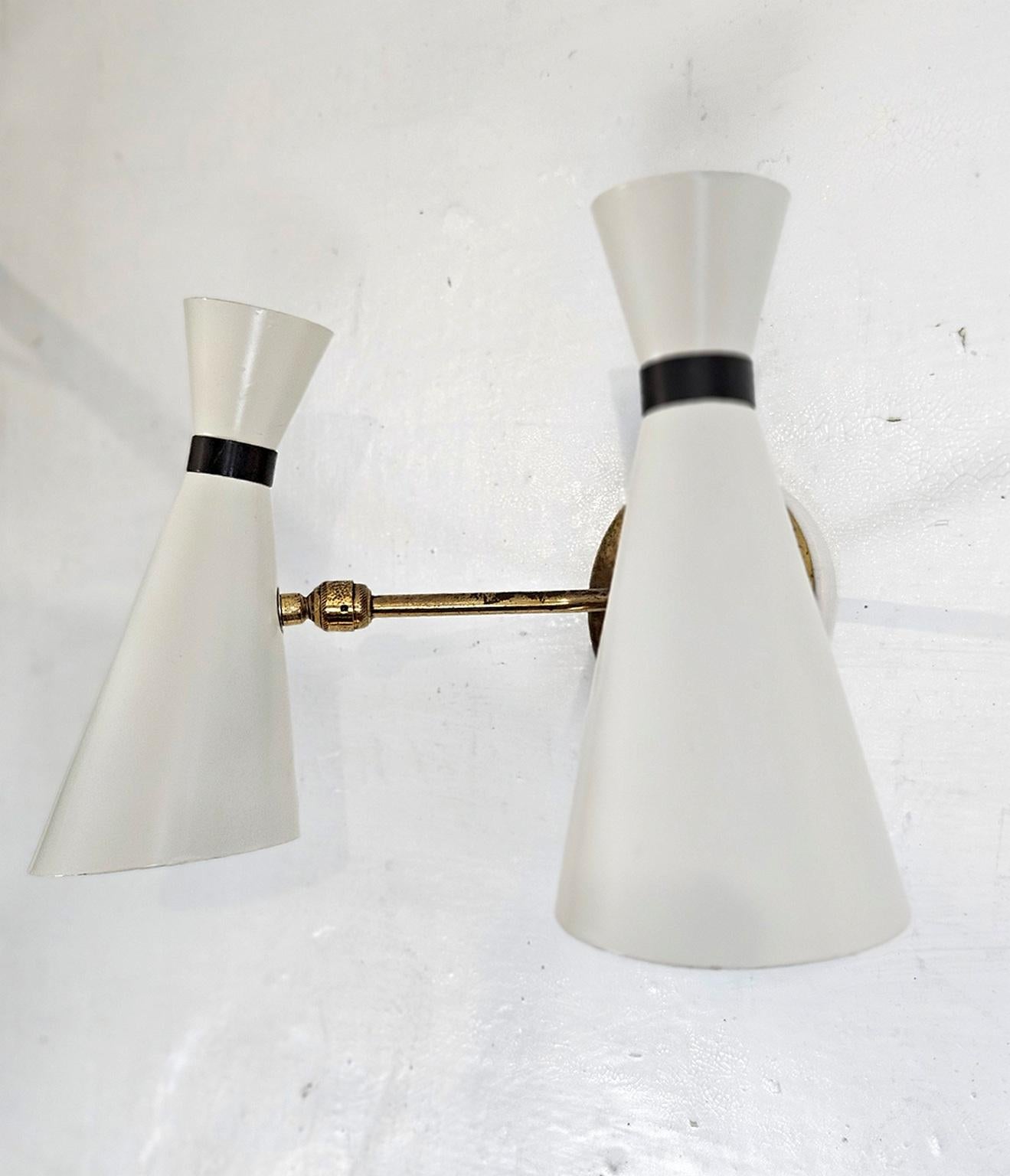 Aplique de pared italiano de mediados de siglo Italiano en venta