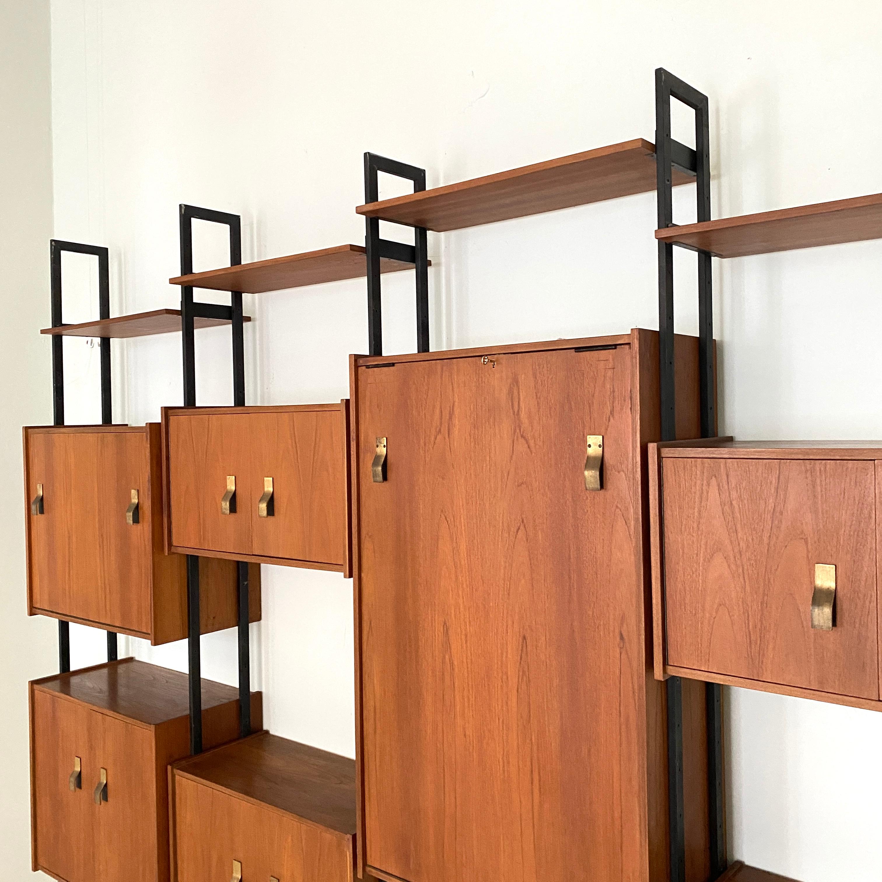 Mid Century Italian Wall Unit / Shelving System / Shelf in Teak and Metal, 1950s 2