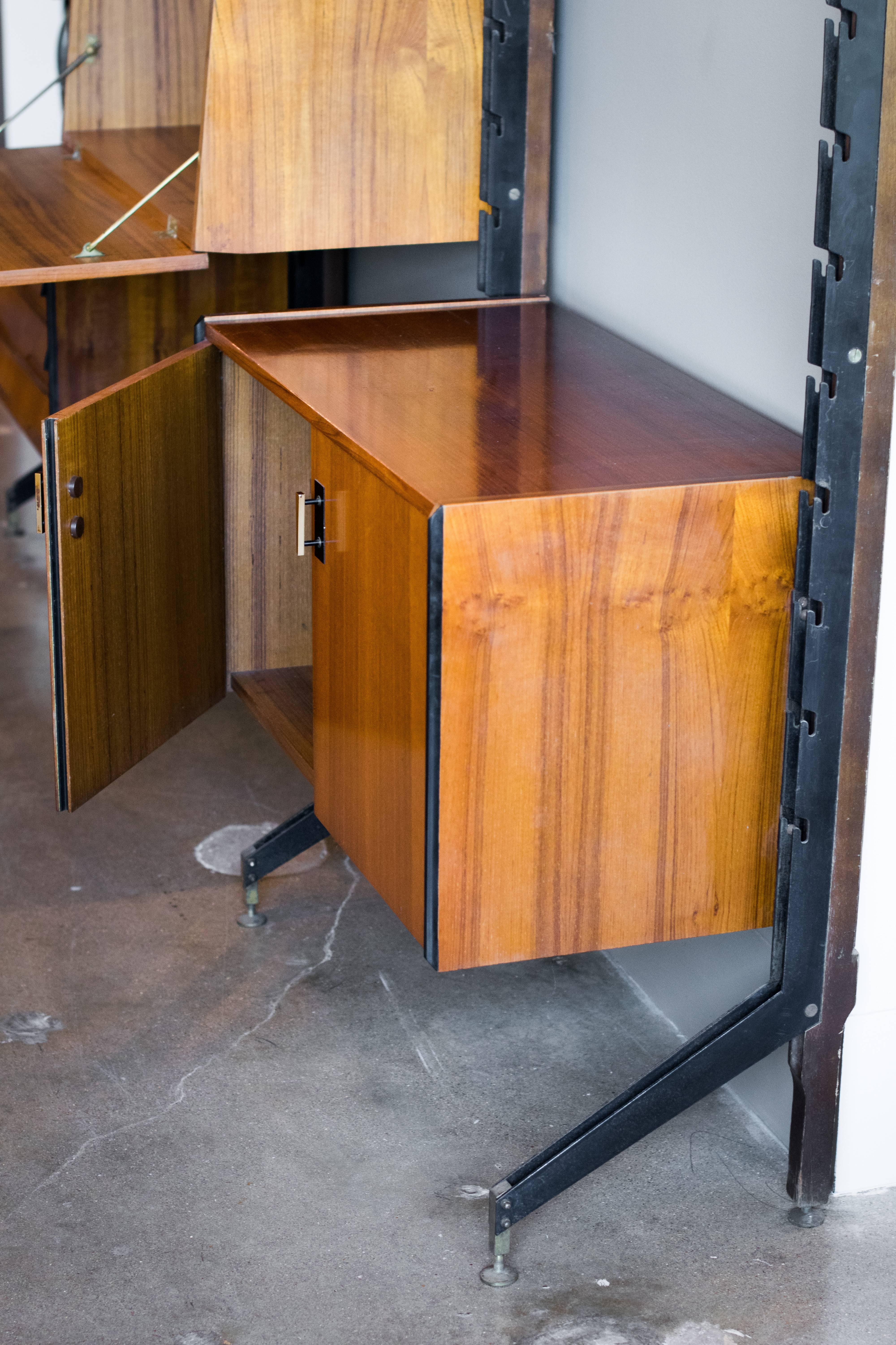 Midcentury Italian Wall Unit with Adjustable Teak Shelves and Cases In Excellent Condition In Austin, TX