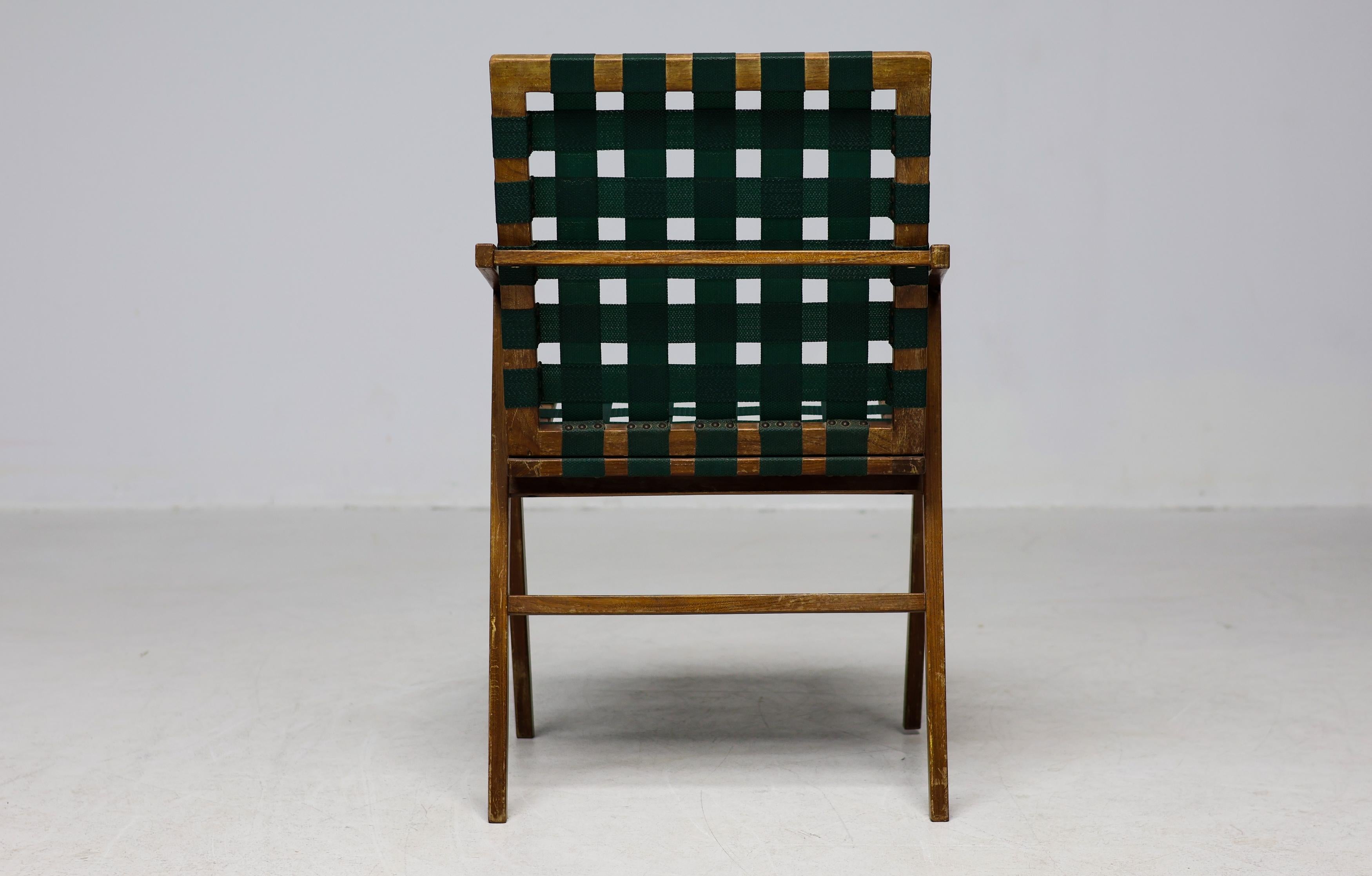 Mid-Century Italian Walnut Armchair with Webbing, in the Style of Franco Albini For Sale 1
