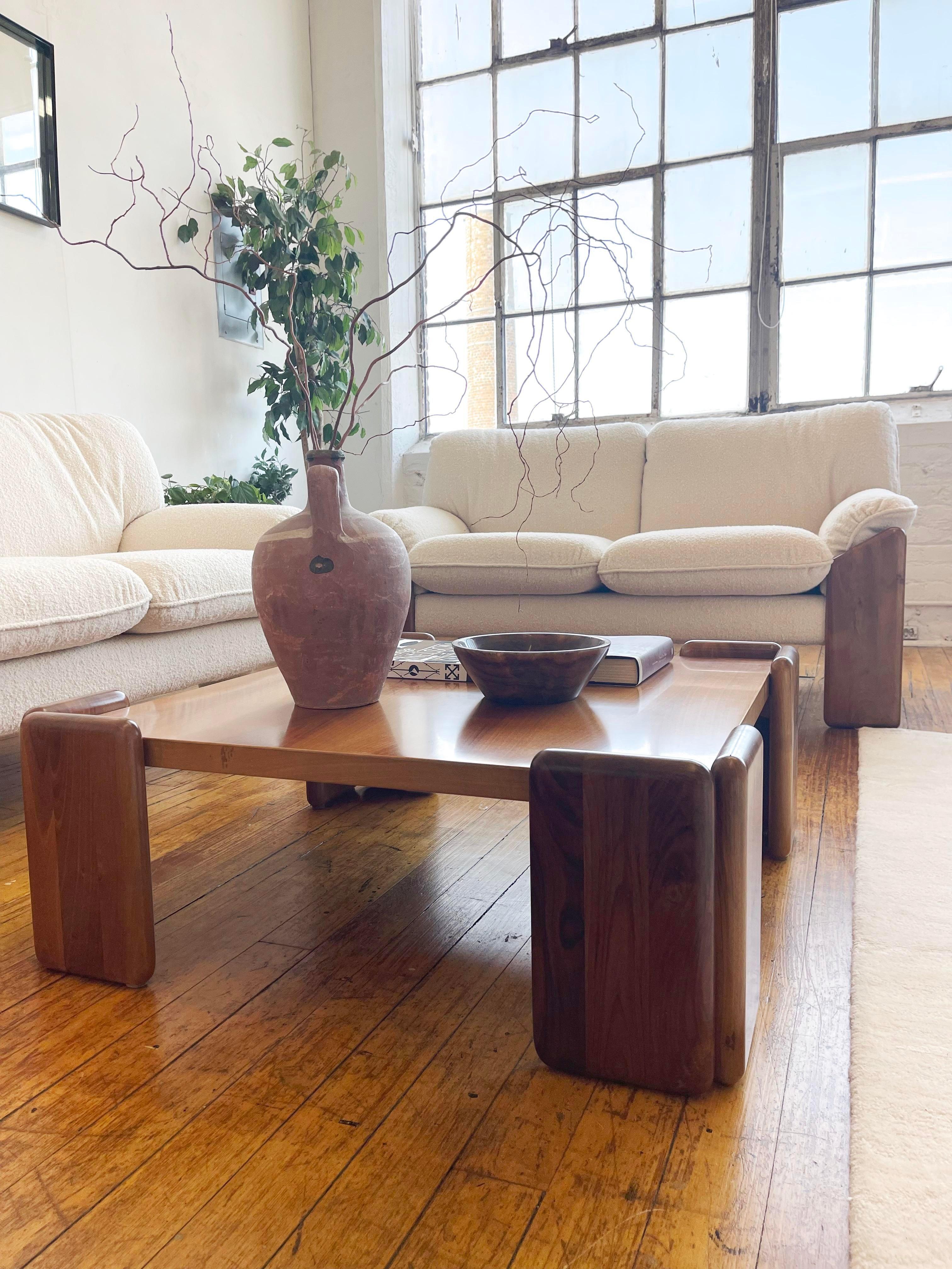 Mid Century Italian Walnut Coffee Table by Mario Marenco for Mobil Girgi 1970s 5