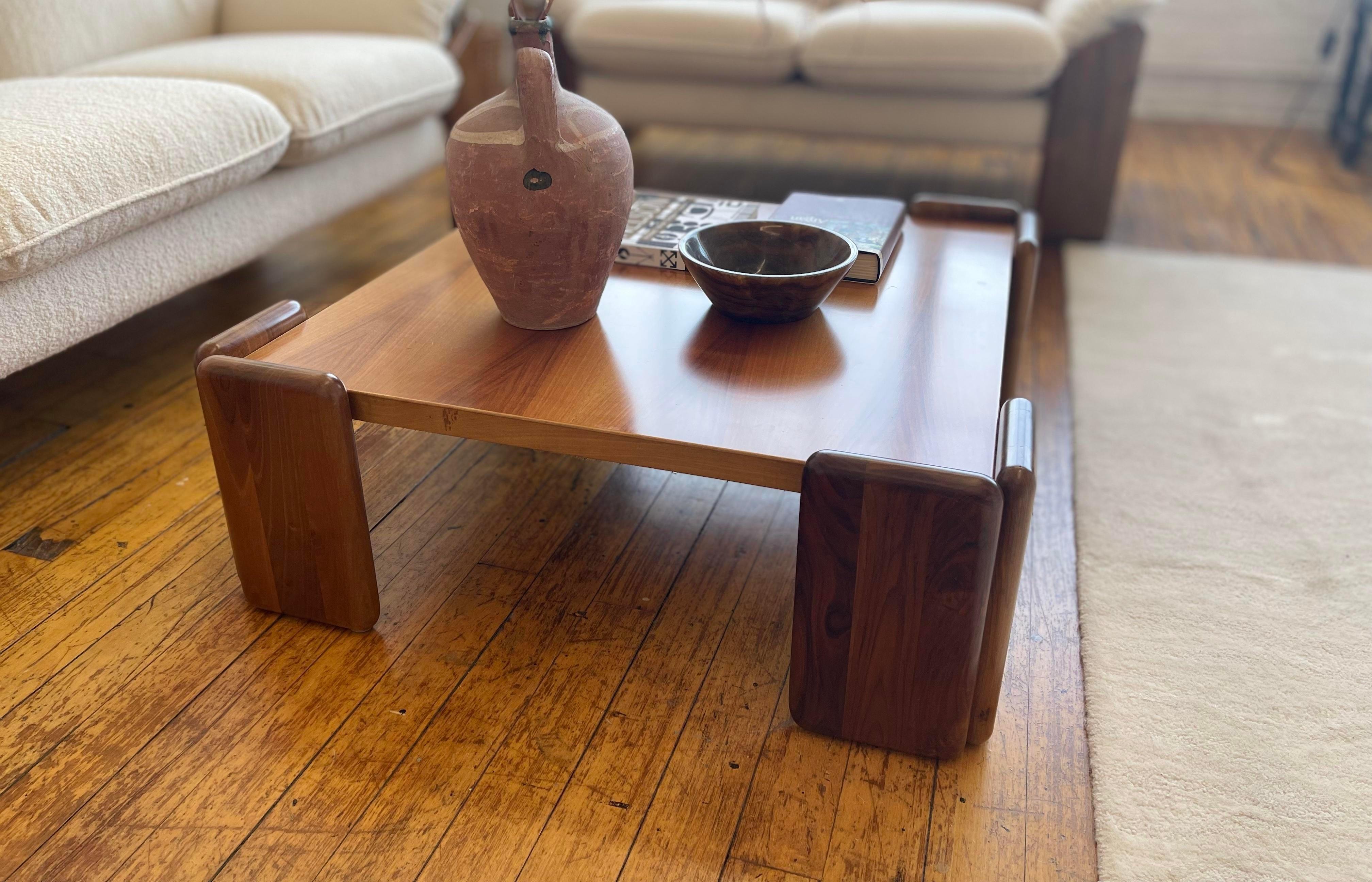 Mid Century Italian Walnut Coffee Table by Mario Marenco for Mobil Girgi 1970s 6