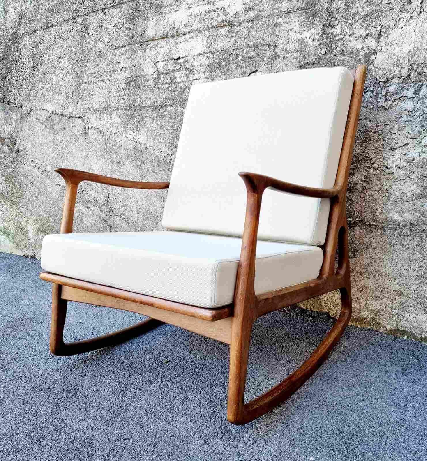 Mid Century Italian Walnut Wood Rocking Chair, Italy 60s 3