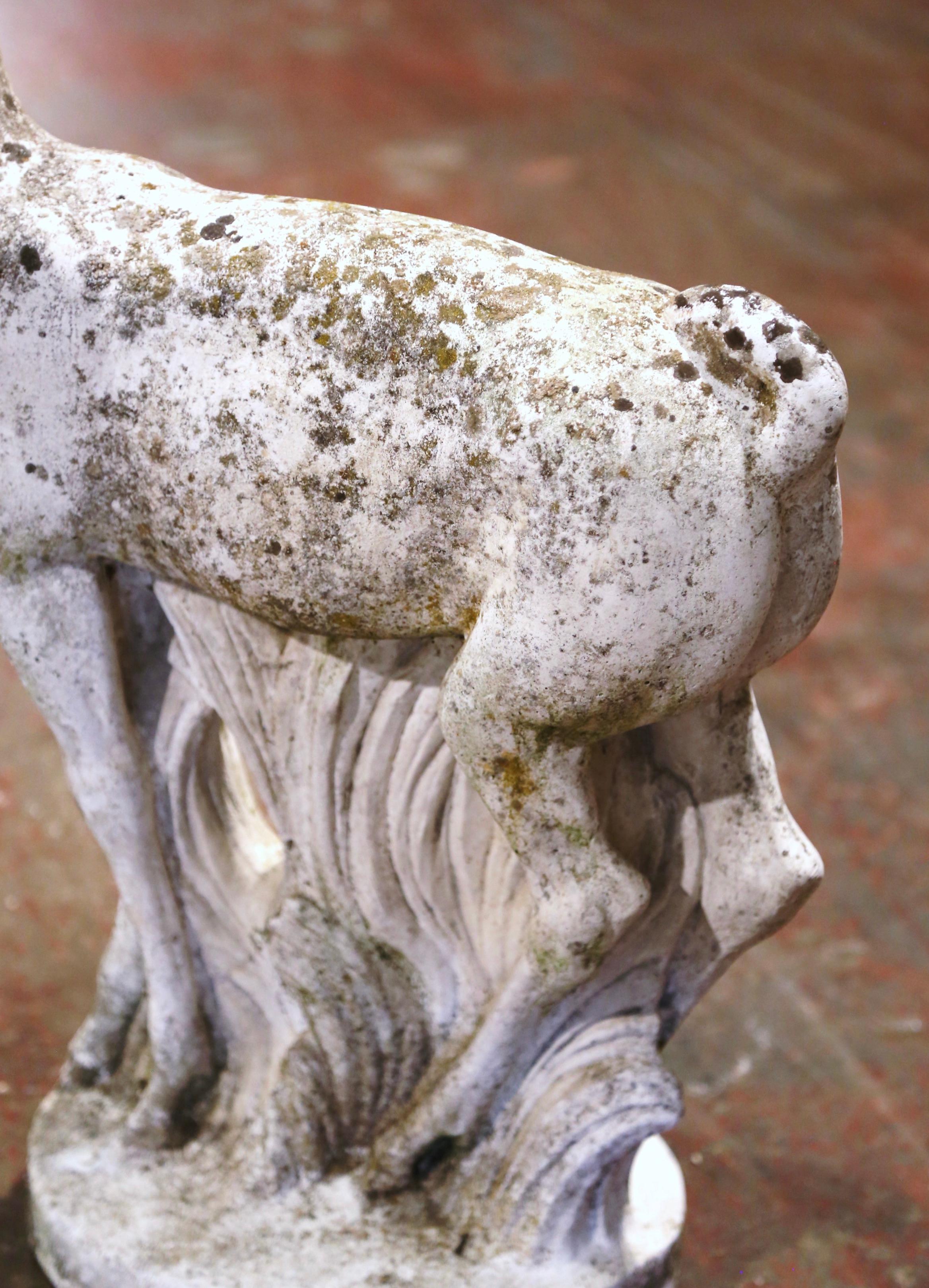 Mid Century Italian Weathered Carved Stone Deer Sculpture Garden Statuary In Excellent Condition In Dallas, TX