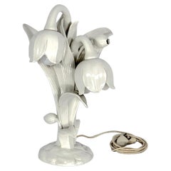 Lampe de table en porcelaine blanche italienne du milieu des années 30