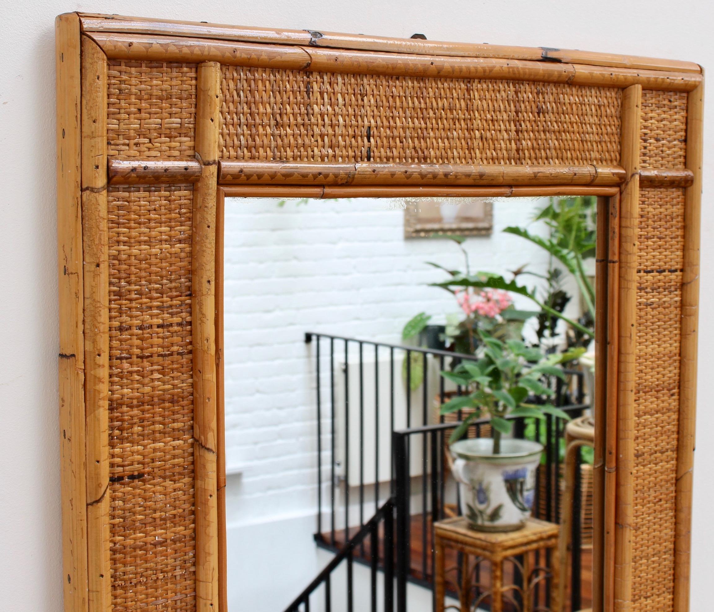 Midcentury Italian Wicker and Rattan Wall Mirror, circa 1960s In Good Condition In London, GB