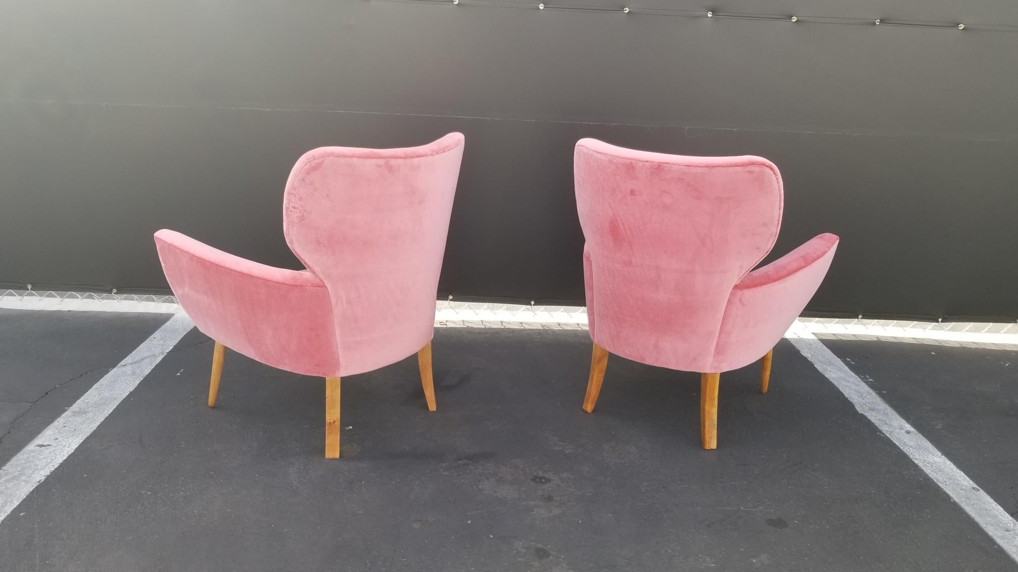 Midcentury Italian Wing-Shaped Side Chairs 2