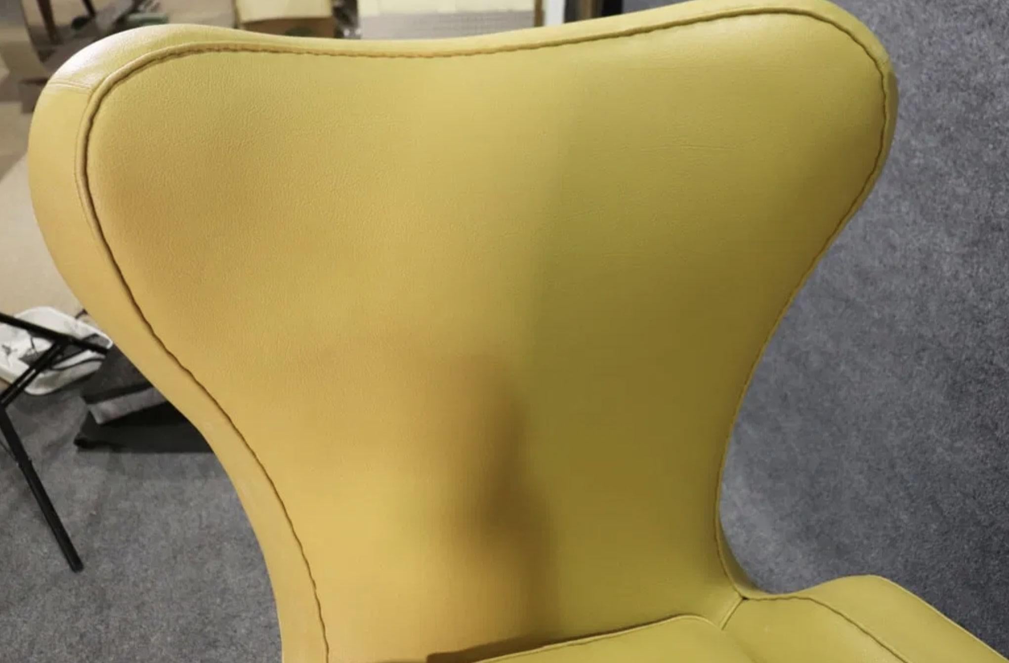 Sedie Wingback italiane di metà secolo in vendita 3