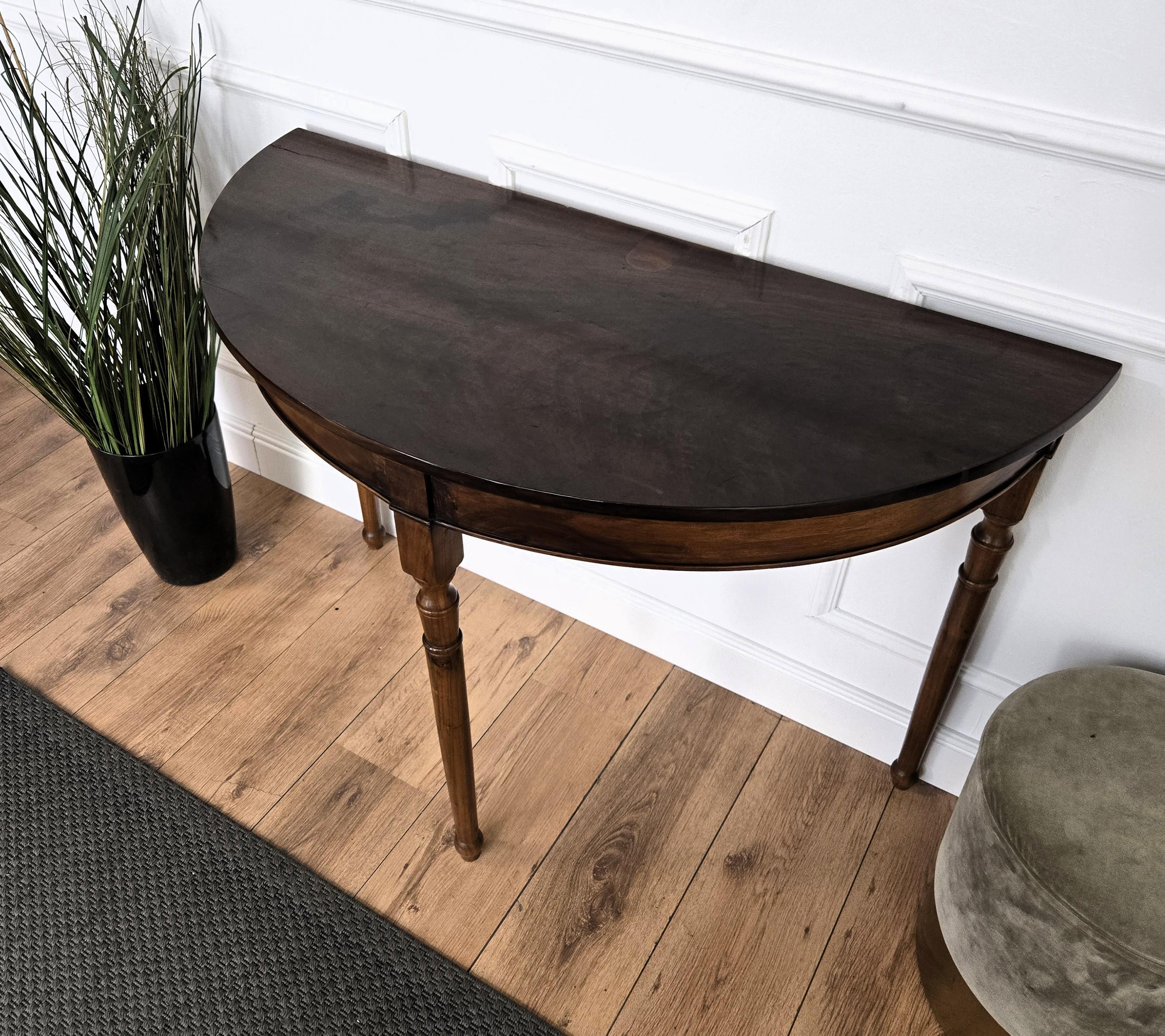 Tavolino Console da Parete Demi Lune in legno italiano del metà secolo in vendita 1