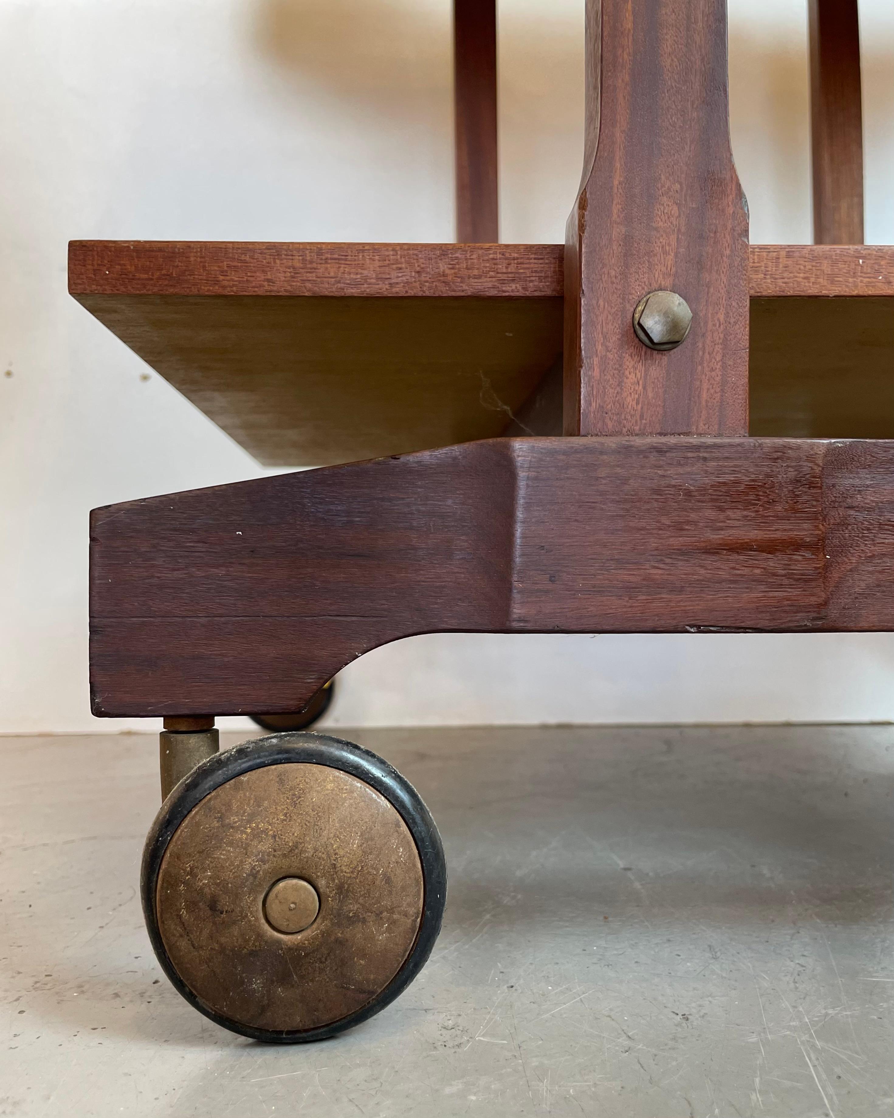 Carrito de bar de madera italiano de mediados de siglo, años 60 en venta 12