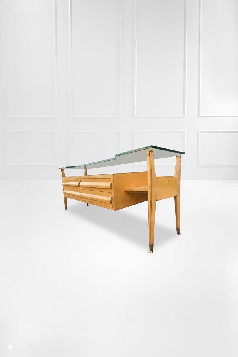 Cómoda de madera italiana de mediados de siglo, Dassi Attr., Años 50 en Bueno estado para la venta en Argelato, BO