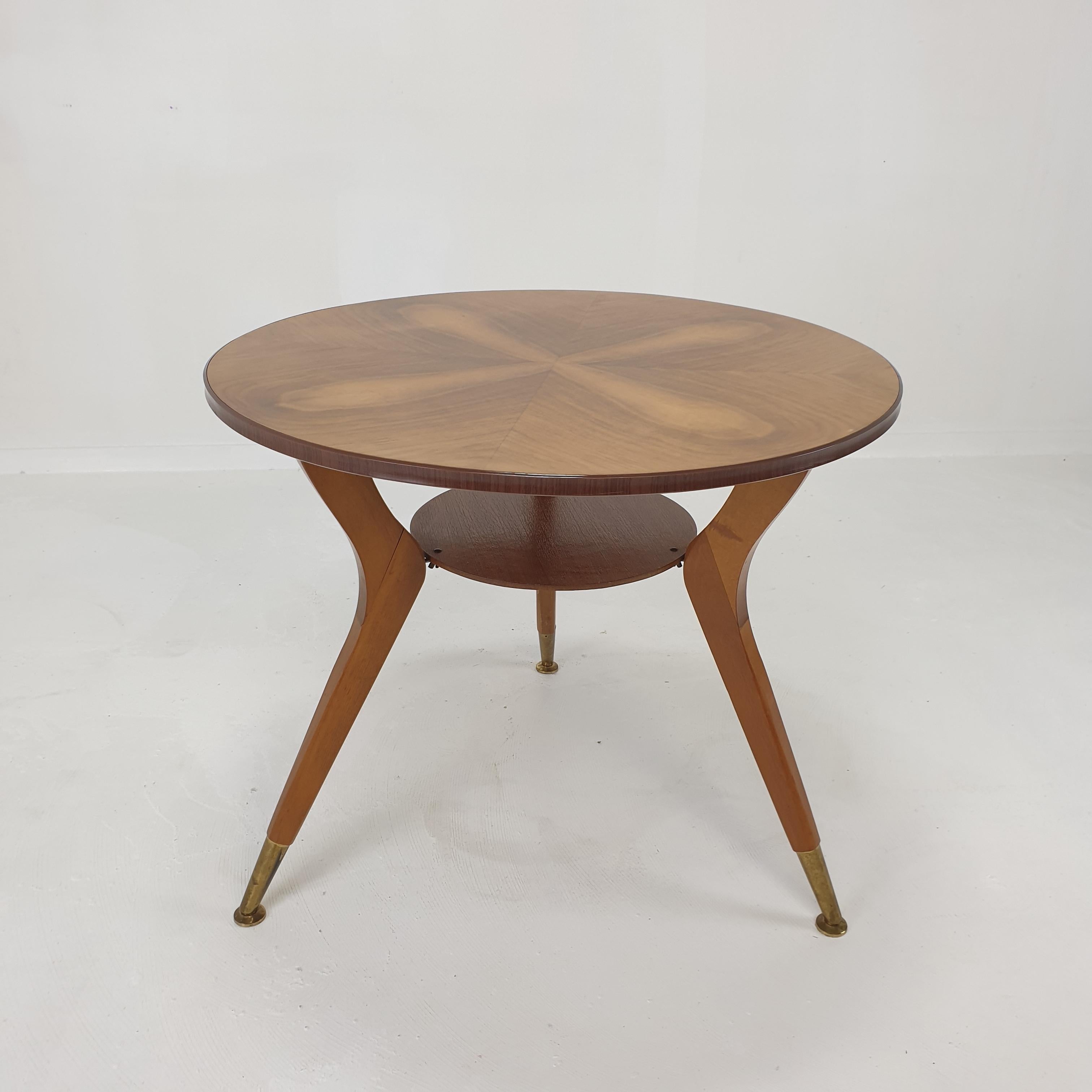 Midcentury Italian Wooden Coffee or Side Table with Brass Feet, 1960s For Sale 6